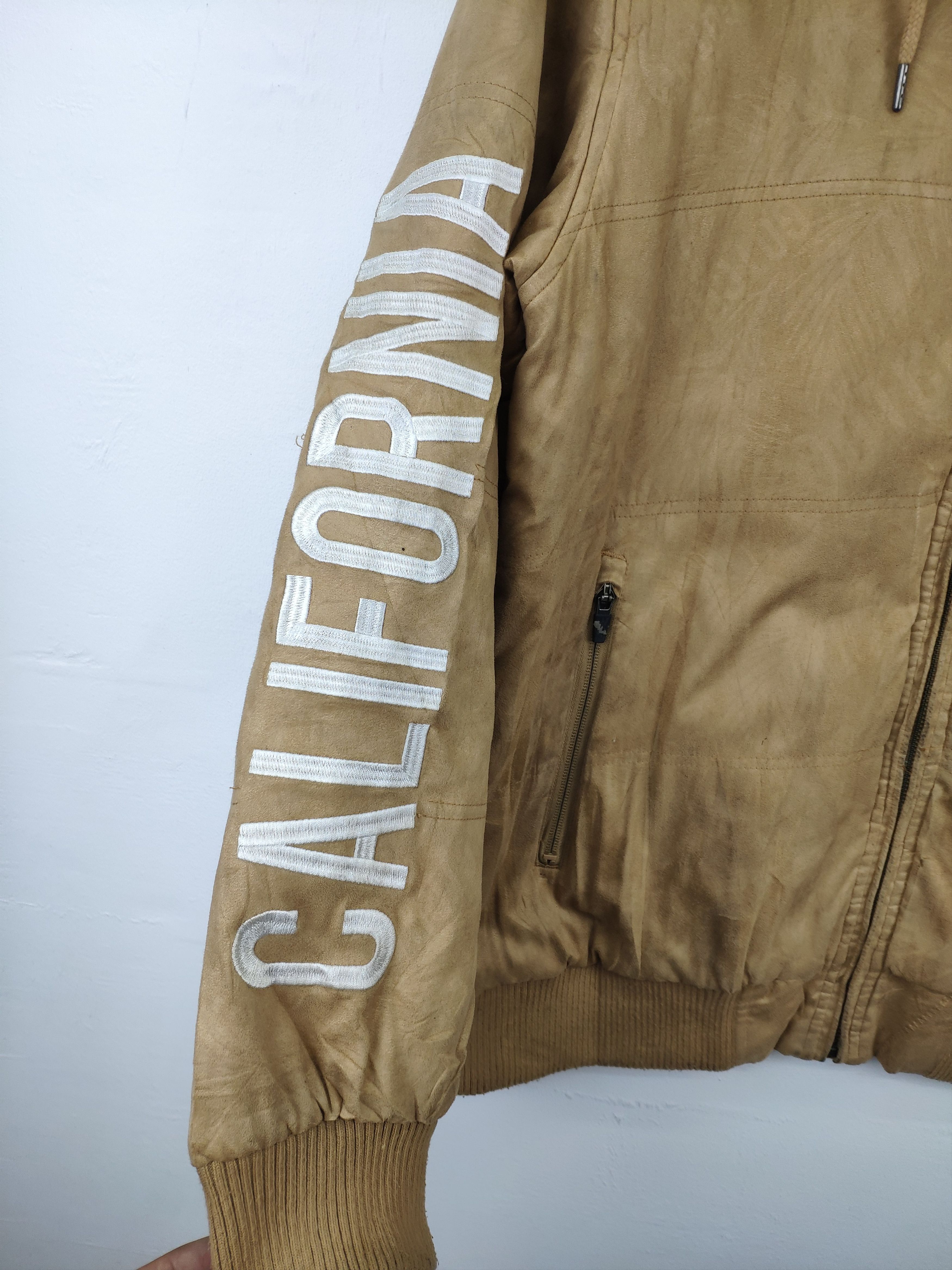 Gotcha × Vintage Vintage Gotcha Hooded Jacket Lining Sherpa Winter Jacket Size US M / EU 48-50 / 2 - 10 Thumbnail