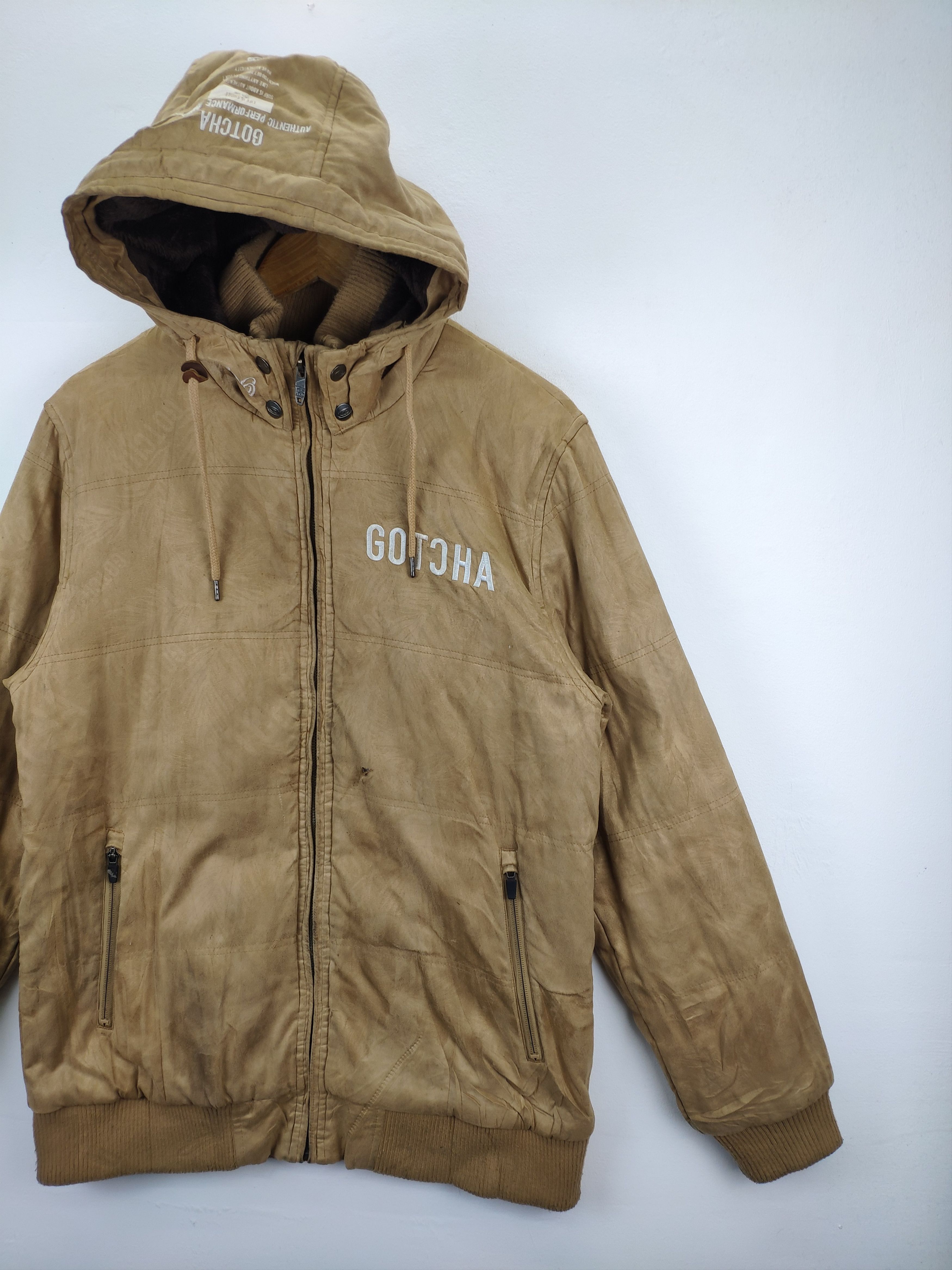 Gotcha × Vintage Vintage Gotcha Hooded Jacket Lining Sherpa Winter Jacket Size US M / EU 48-50 / 2 - 6 Thumbnail