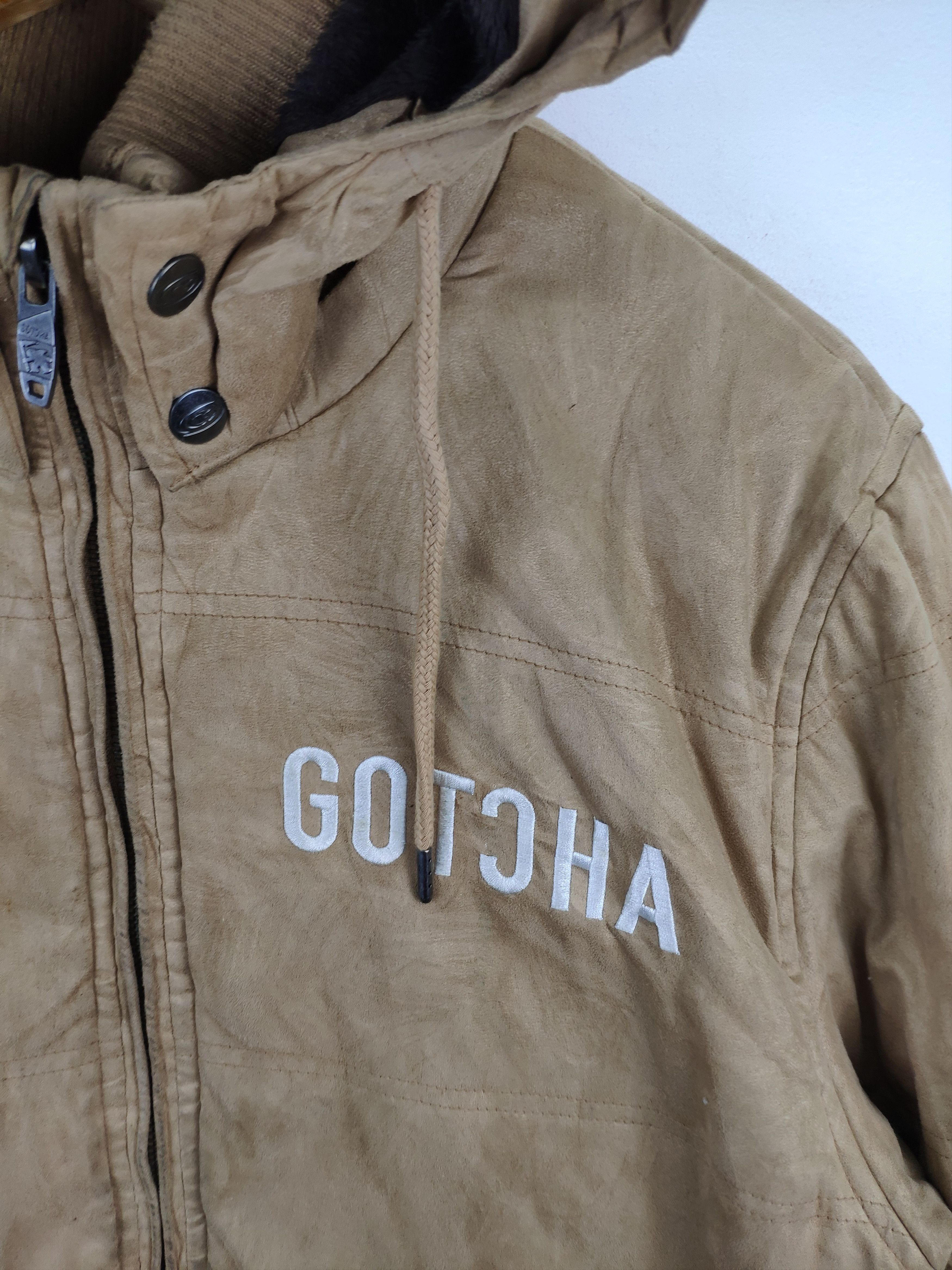 Gotcha × Vintage Vintage Gotcha Hooded Jacket Lining Sherpa Winter Jacket Size US M / EU 48-50 / 2 - 11 Thumbnail