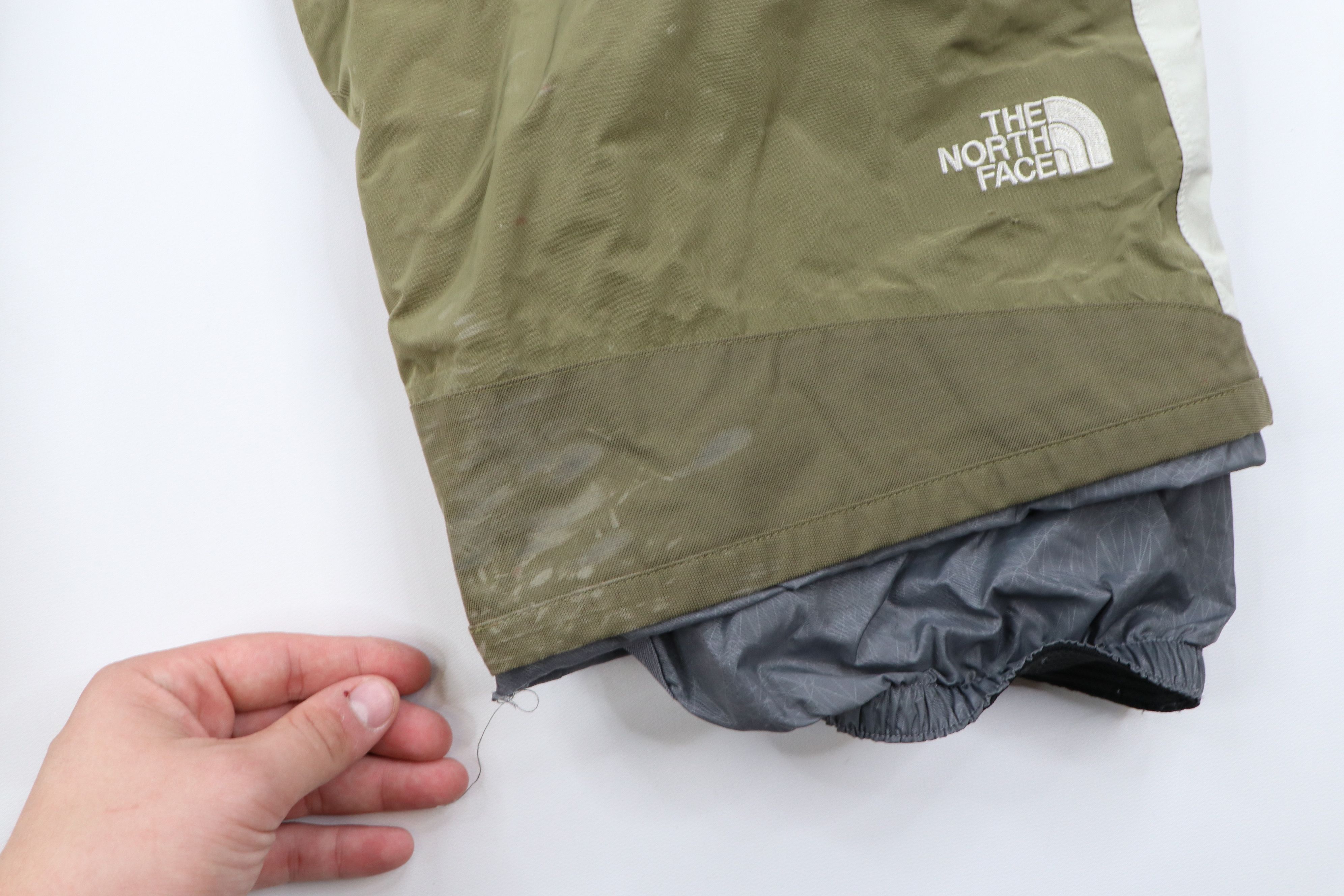 The North Face × Vintage Vintage The North Face HyVent Waterproof Snow Pants Green Size US 34 / EU 50 - 8 Thumbnail
