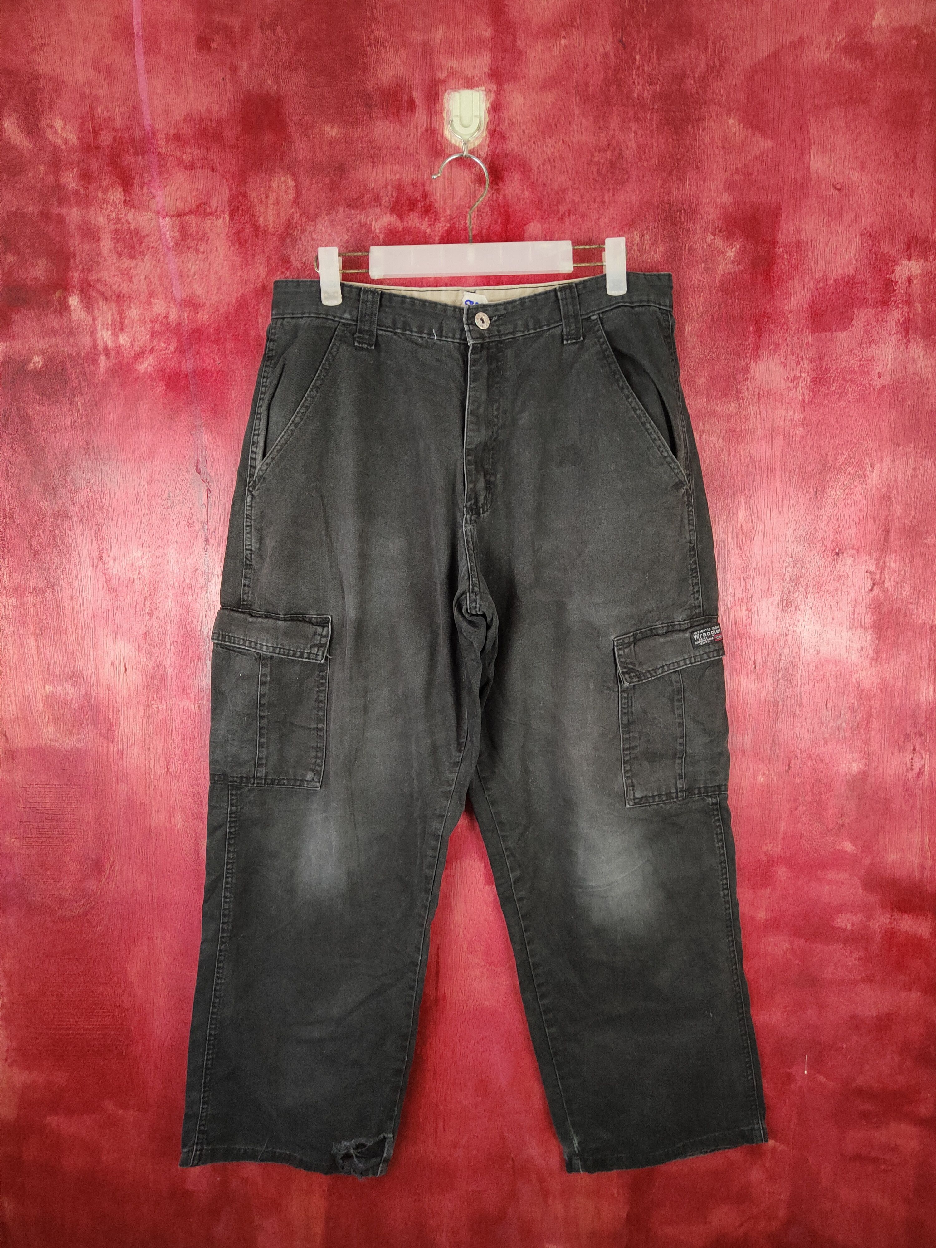 Japanese Brand × Wrangler DL Wrangler Black Multi Pocket Tactical Cargo Pants #S529 Size US 32 / EU 48 - 1 Thumbnail