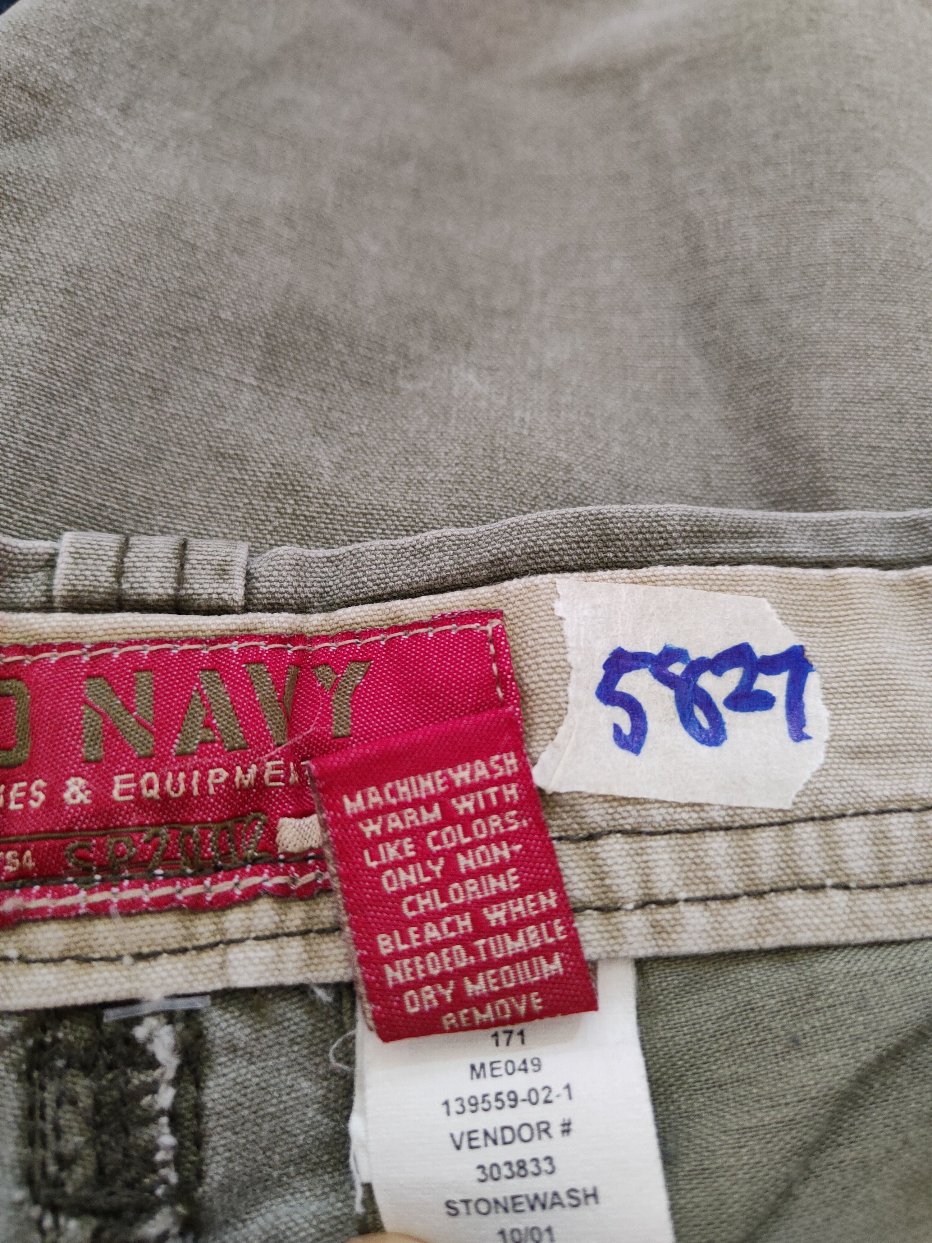 Japanese Brand × Vintage Old Navy Green Faded Multi Pocket Tactical Cargo Pants #S531 Size US 30 / EU 46 - 13 Thumbnail