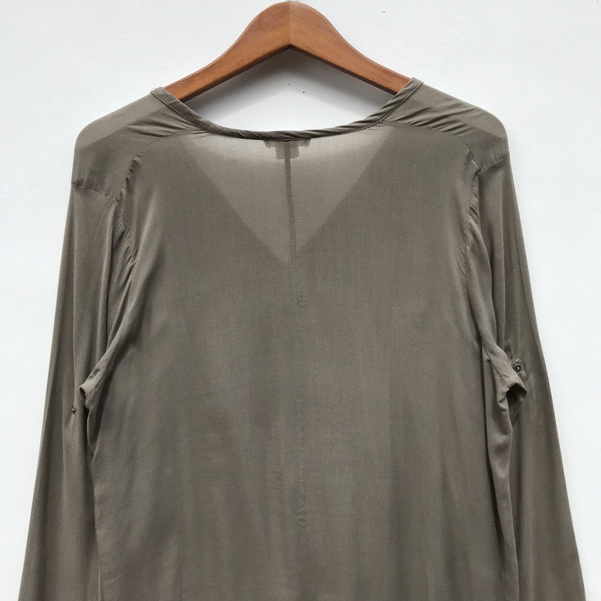 Helmut Lang Helmut Lang Blouse Shirt Rayon Vintage Helmut lang Size S / US 4 / IT 40 - 6 Thumbnail