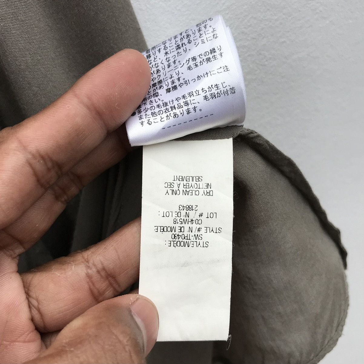 Helmut Lang Helmut Lang Blouse Shirt Rayon Vintage Helmut lang Size S / US 4 / IT 40 - 16 Thumbnail