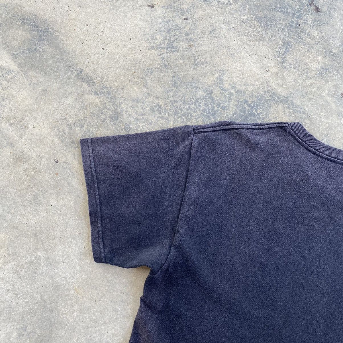 Band Tees Vintage Guns N Roses Band Distressed Sun Faded Tees Size US M / EU 48-50 / 2 - 9 Thumbnail