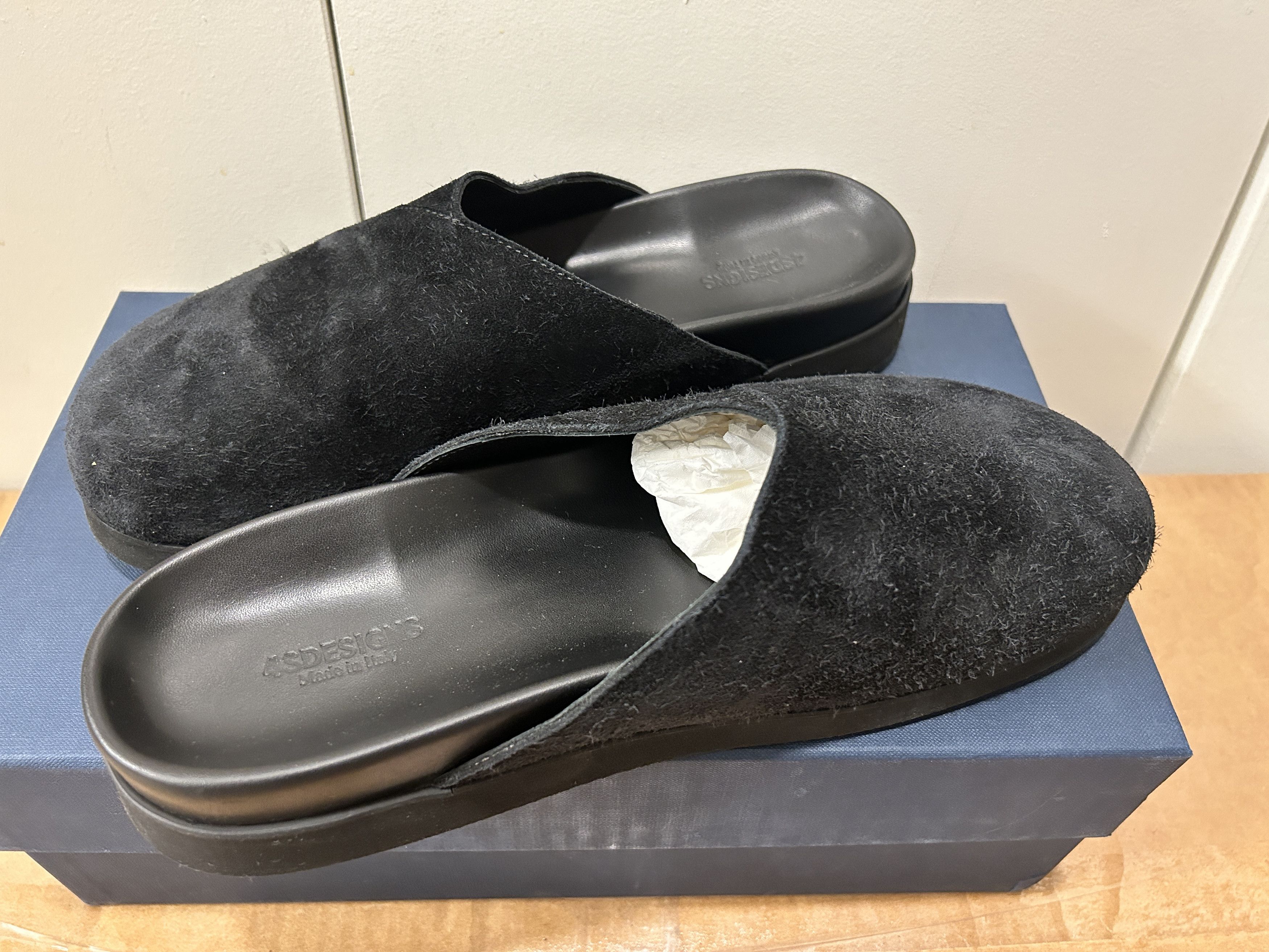 4SDESIGNS 4SDESIGNS Black Suede Sabot Loafers size EU 42 / US 9 Size US 9 / EU 42 - 4 Thumbnail