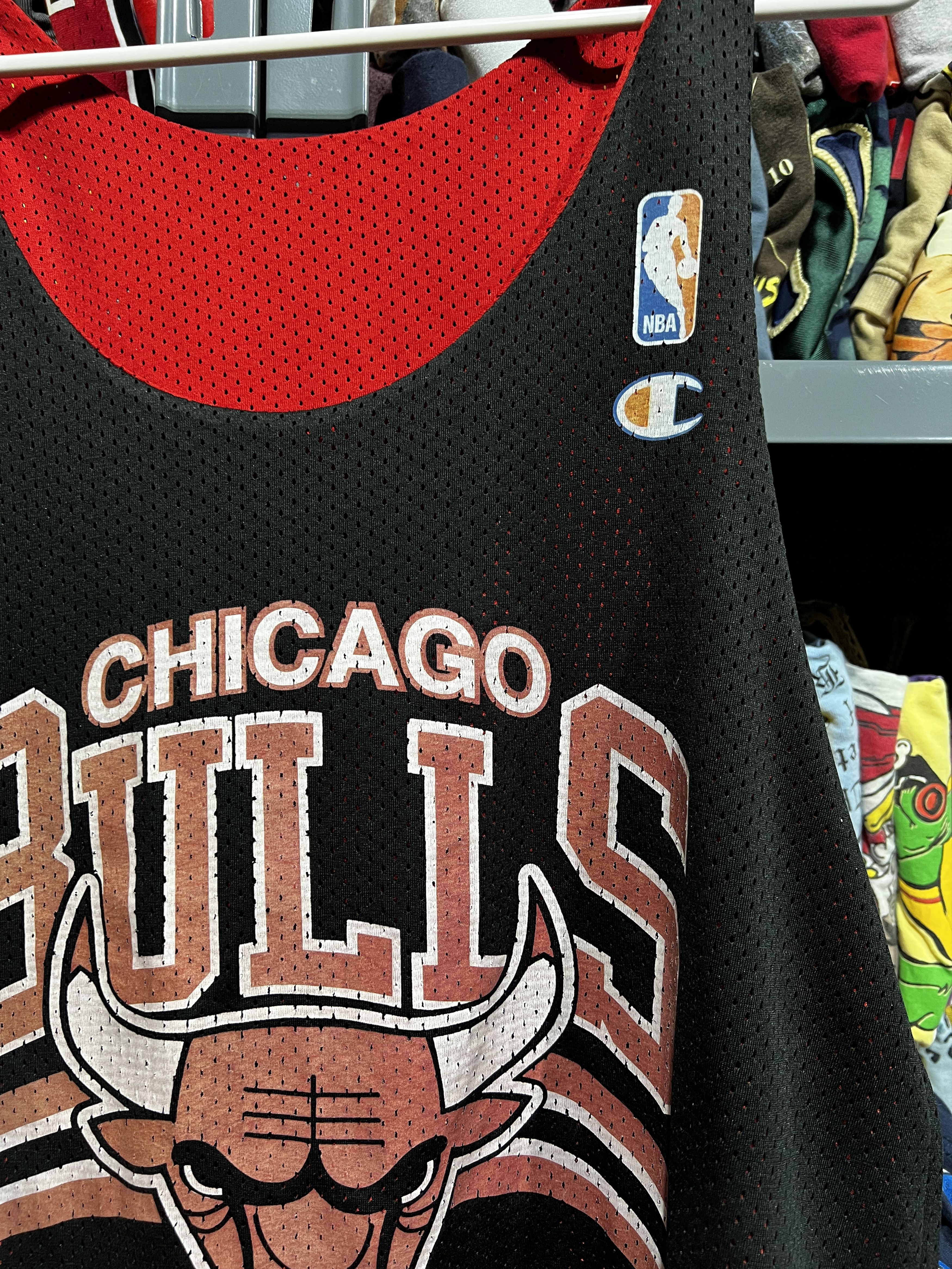 Vintage Chicago Bulls Champion Jersey sz 44 Reversed 2 in 1