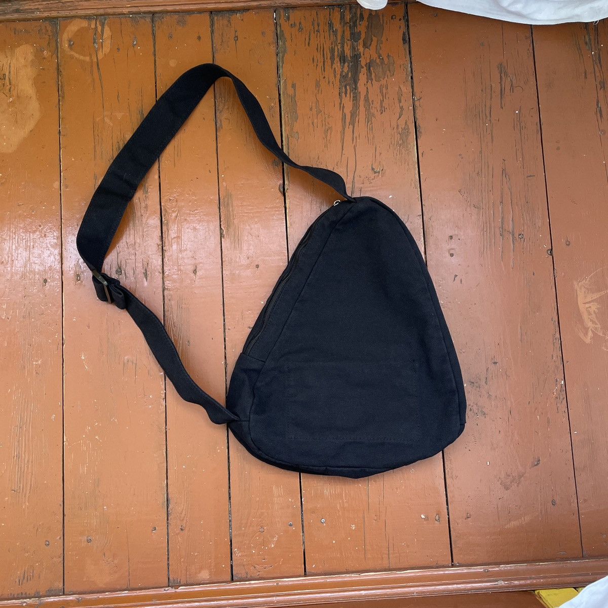 Seditionaries Vintage Sling Crossbody Bag Size ONE SIZE - 4 Thumbnail
