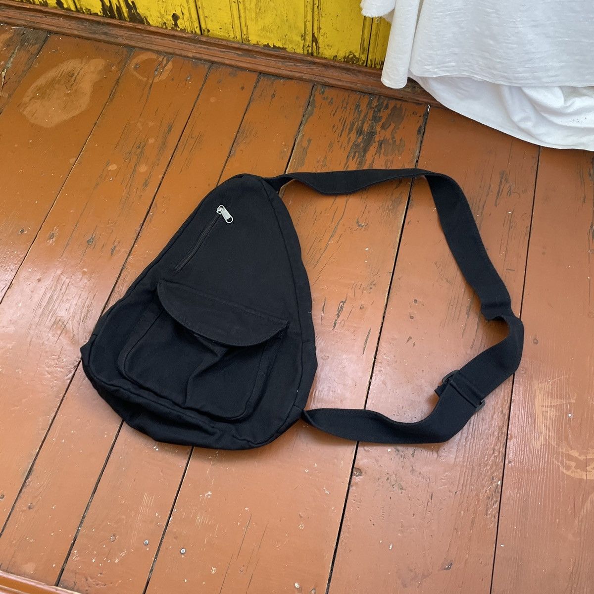 Seditionaries Vintage Sling Crossbody Bag Size ONE SIZE - 2 Thumbnail