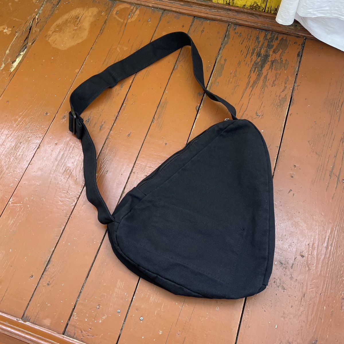 Seditionaries Vintage Sling Crossbody Bag Size ONE SIZE - 5 Thumbnail