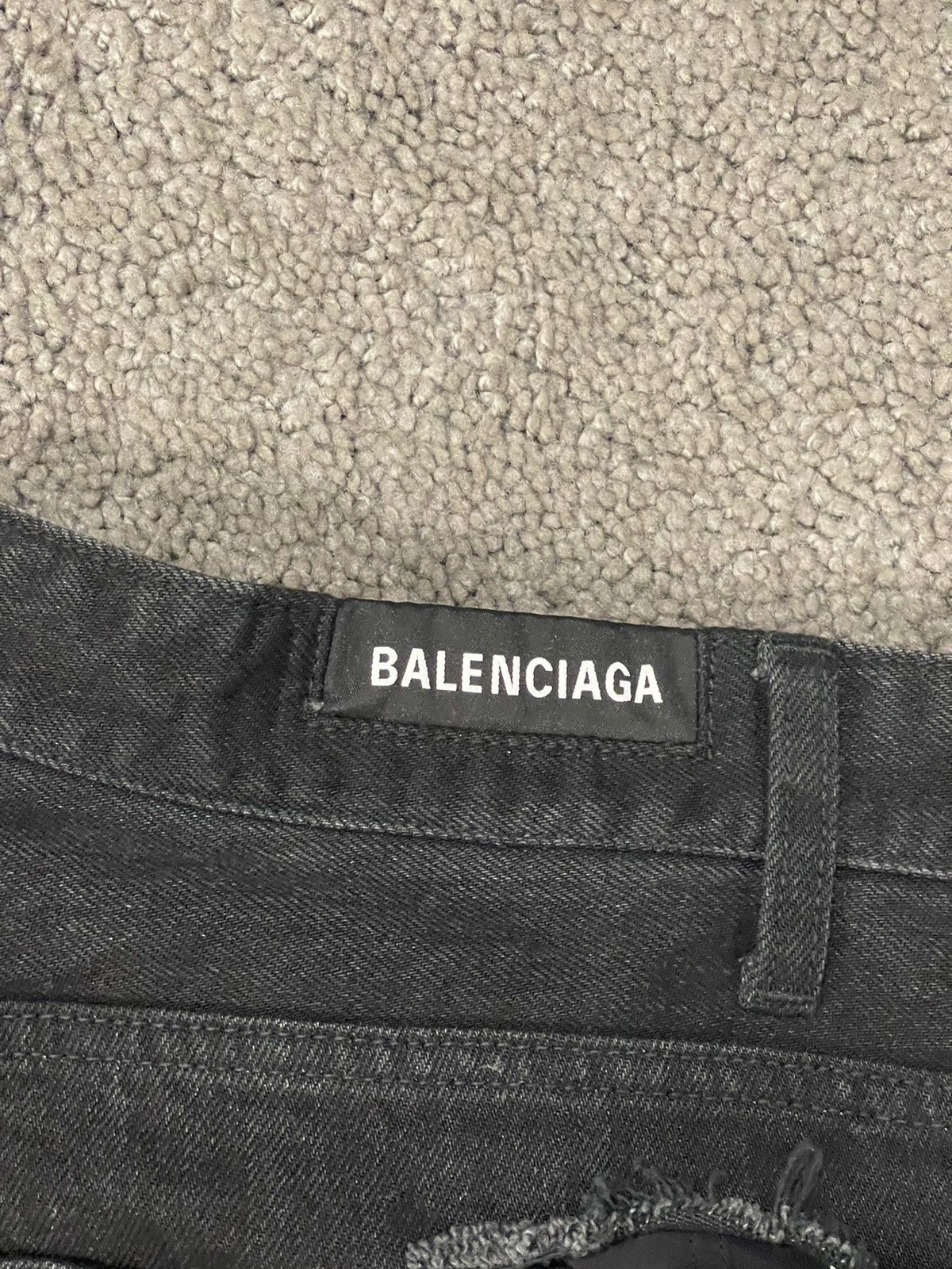 Balenciaga (💥Holy Grail💥BNWT*) Balenciaga 21fw slashed distressed Jeans Size US 38 / EU 54 - 5 Thumbnail
