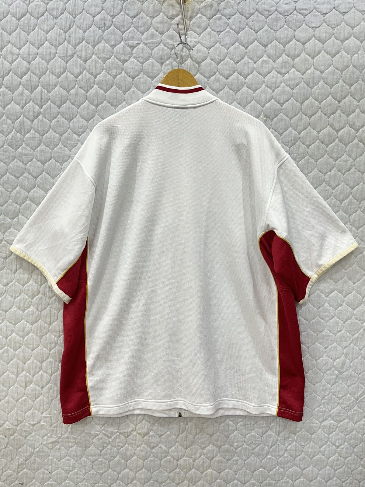 Nike (Qq). VINTAGE NIKE BASKETBALL ZIPPER SHIRTS Size US XL / EU 56 / 4 - 3 Thumbnail