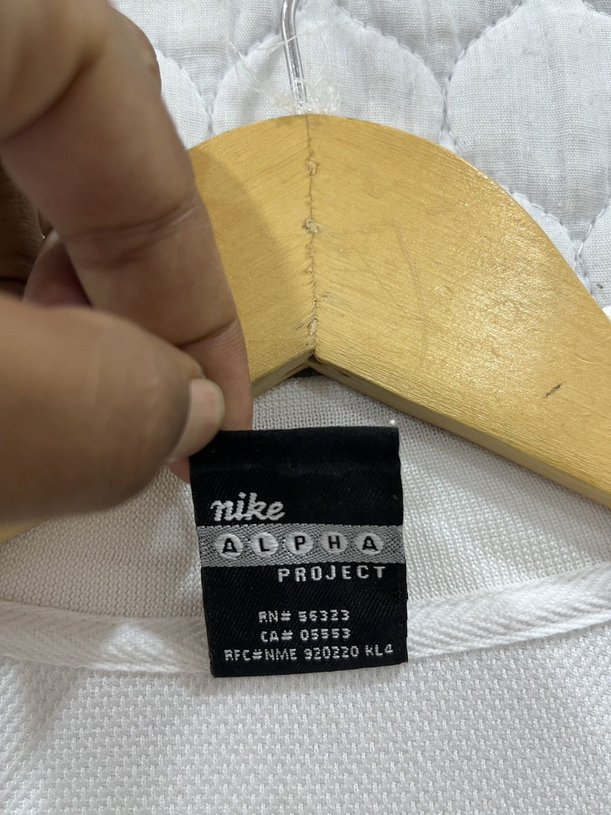 Nike (Qq). VINTAGE NIKE BASKETBALL ZIPPER SHIRTS Size US XL / EU 56 / 4 - 5 Thumbnail