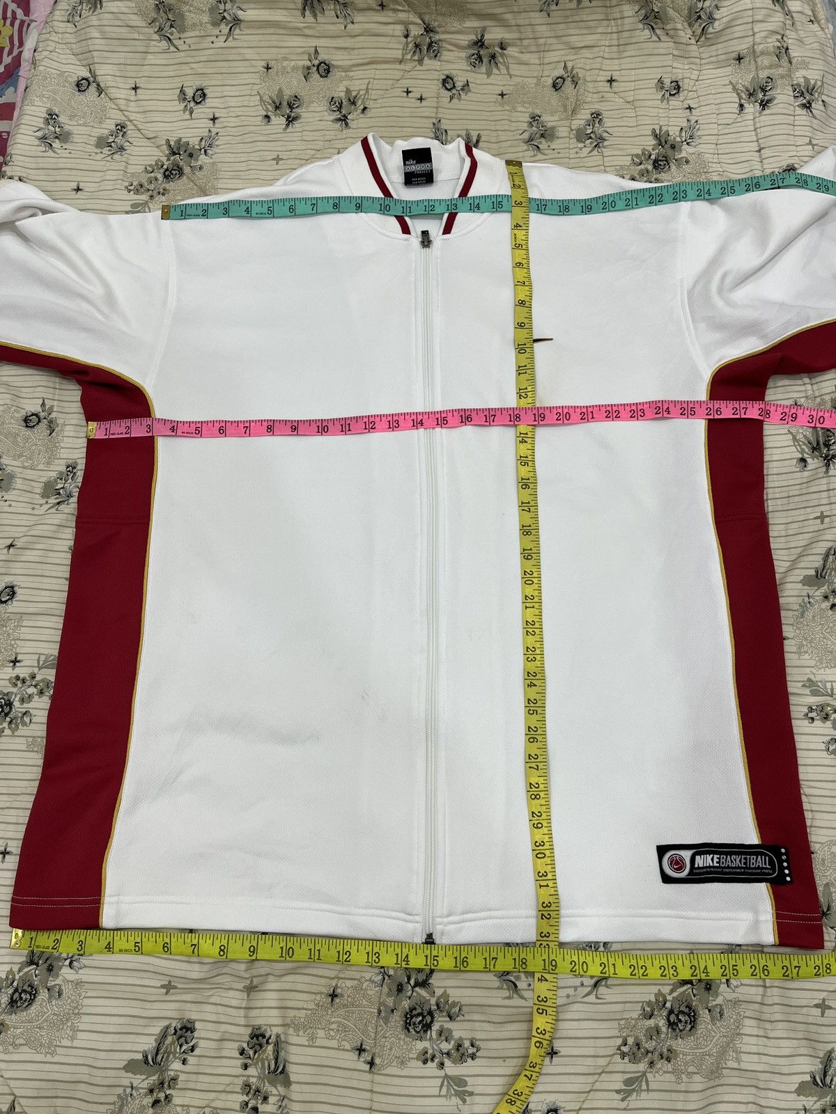 Nike (Qq). VINTAGE NIKE BASKETBALL ZIPPER SHIRTS Size US XL / EU 56 / 4 - 16 Thumbnail