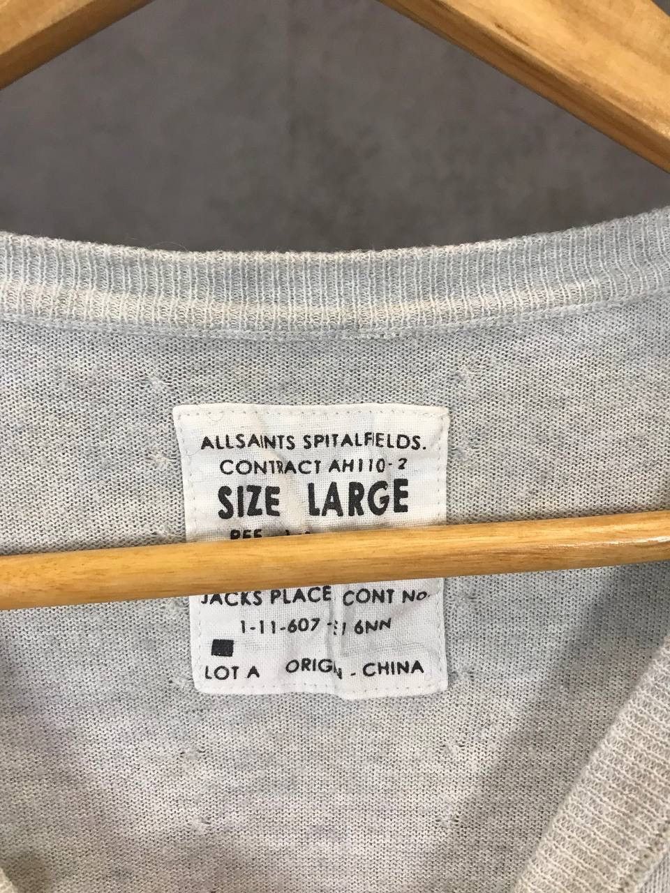 Allsaints Allsaints vintage v neck sweater Size US L / EU 52-54 / 3 - 4 Thumbnail