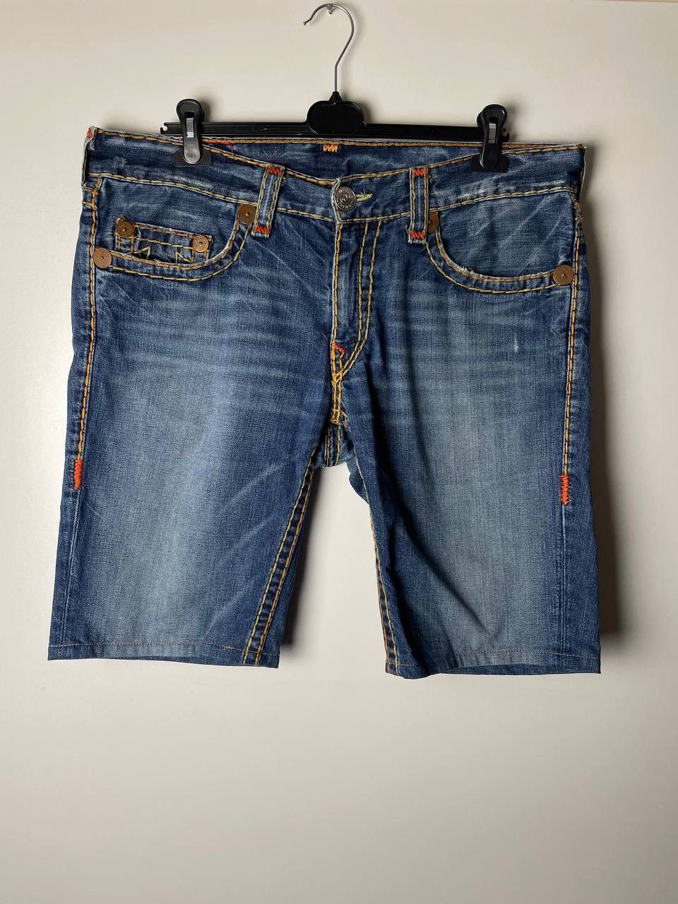 True Religion True Religion vintage denim shorts size 36 Size US 36 / EU 52 - 1 Thumbnail