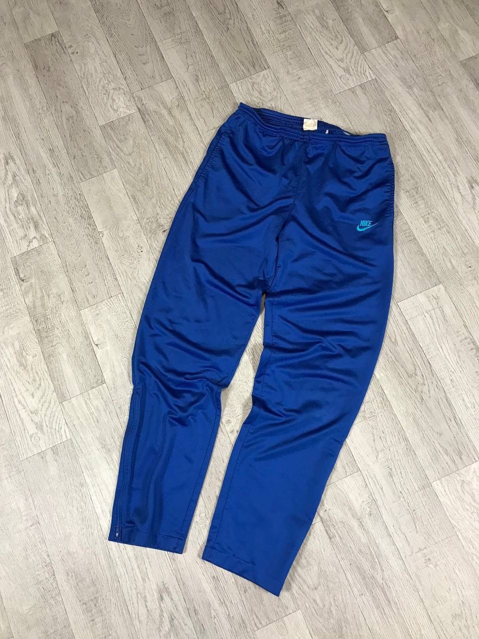Nike Nike swoosh vintage sportwear sweatpants Size US 32 / EU 48 - 1 Thumbnail