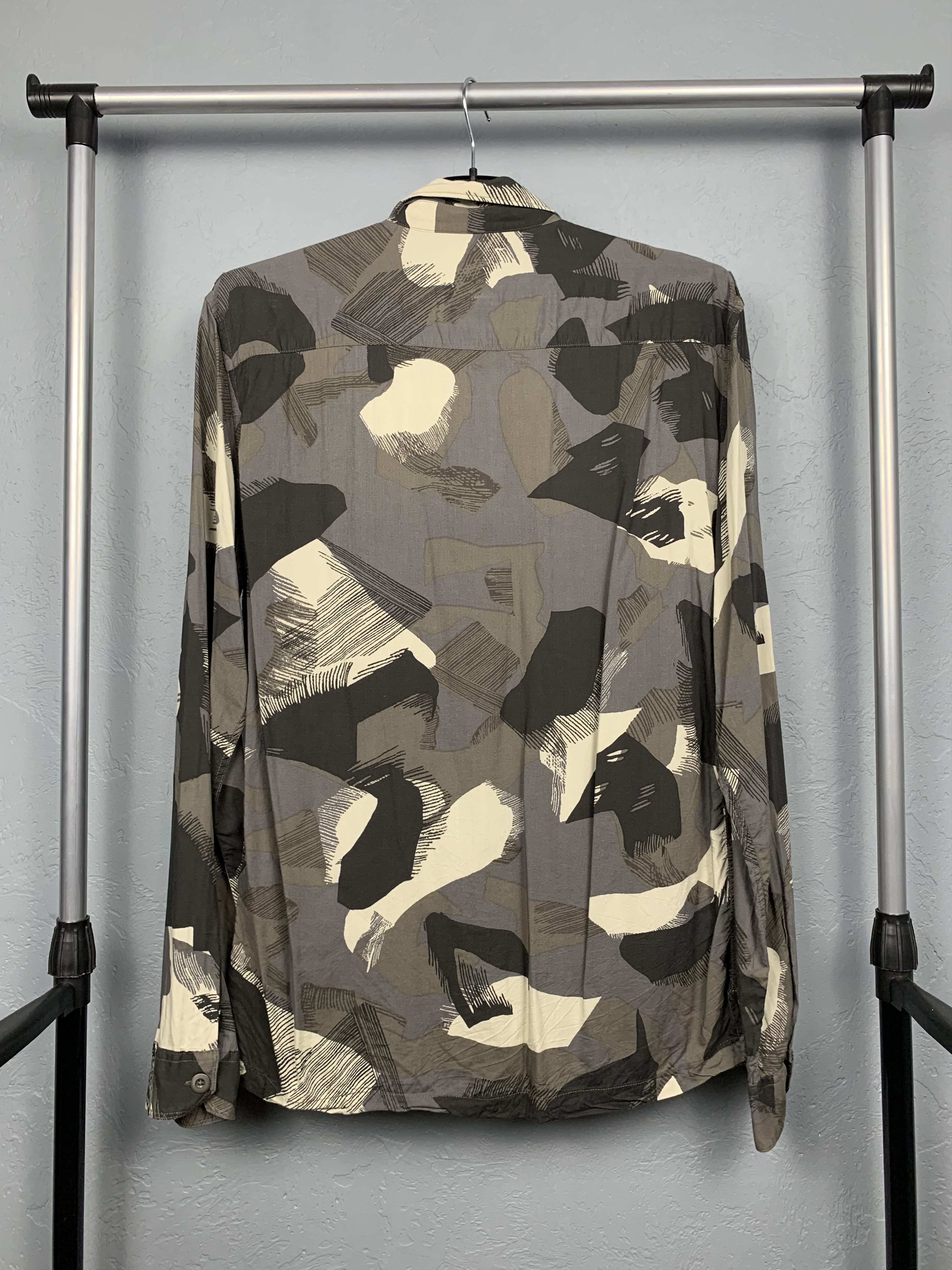 Allsaints Allsaints Mens Fatigues Camo Print Long Sleeve Shirt Size US M / EU 48-50 / 2 - 5 Thumbnail