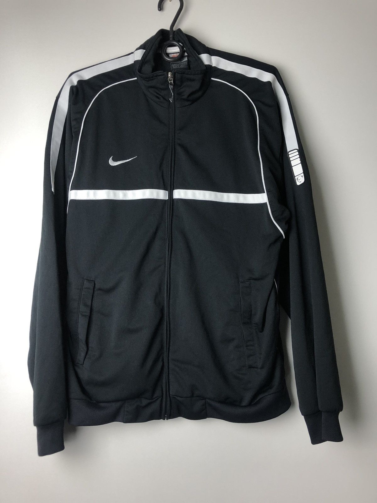 Vintage Nike vintage sweatshirt size M Size US M / EU 48-50 / 2 - 1 Thumbnail