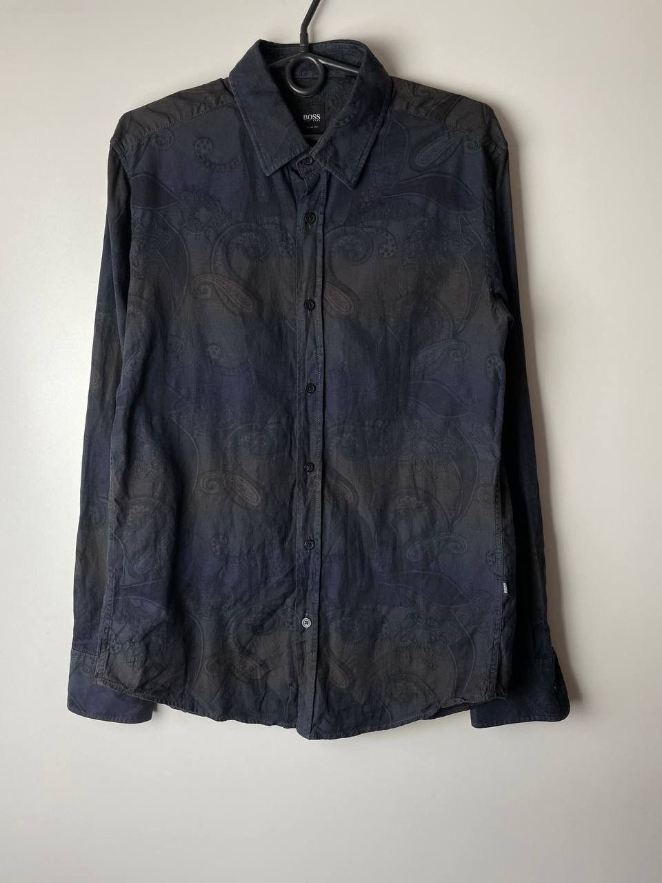 Hugo Boss Hugo Boss luxury shirts size M Size US M / EU 48-50 / 2 - 1 Thumbnail