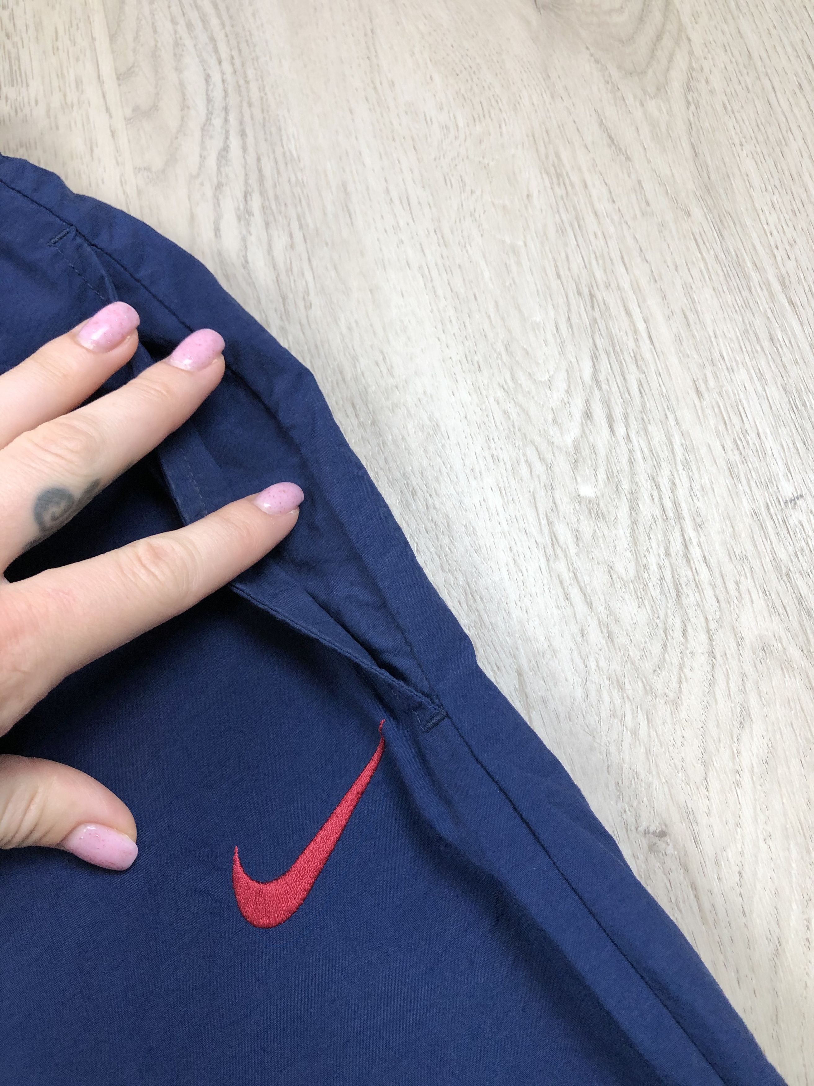 Nike 90s Vintage Mens Nylon Baggy Pants Drill style