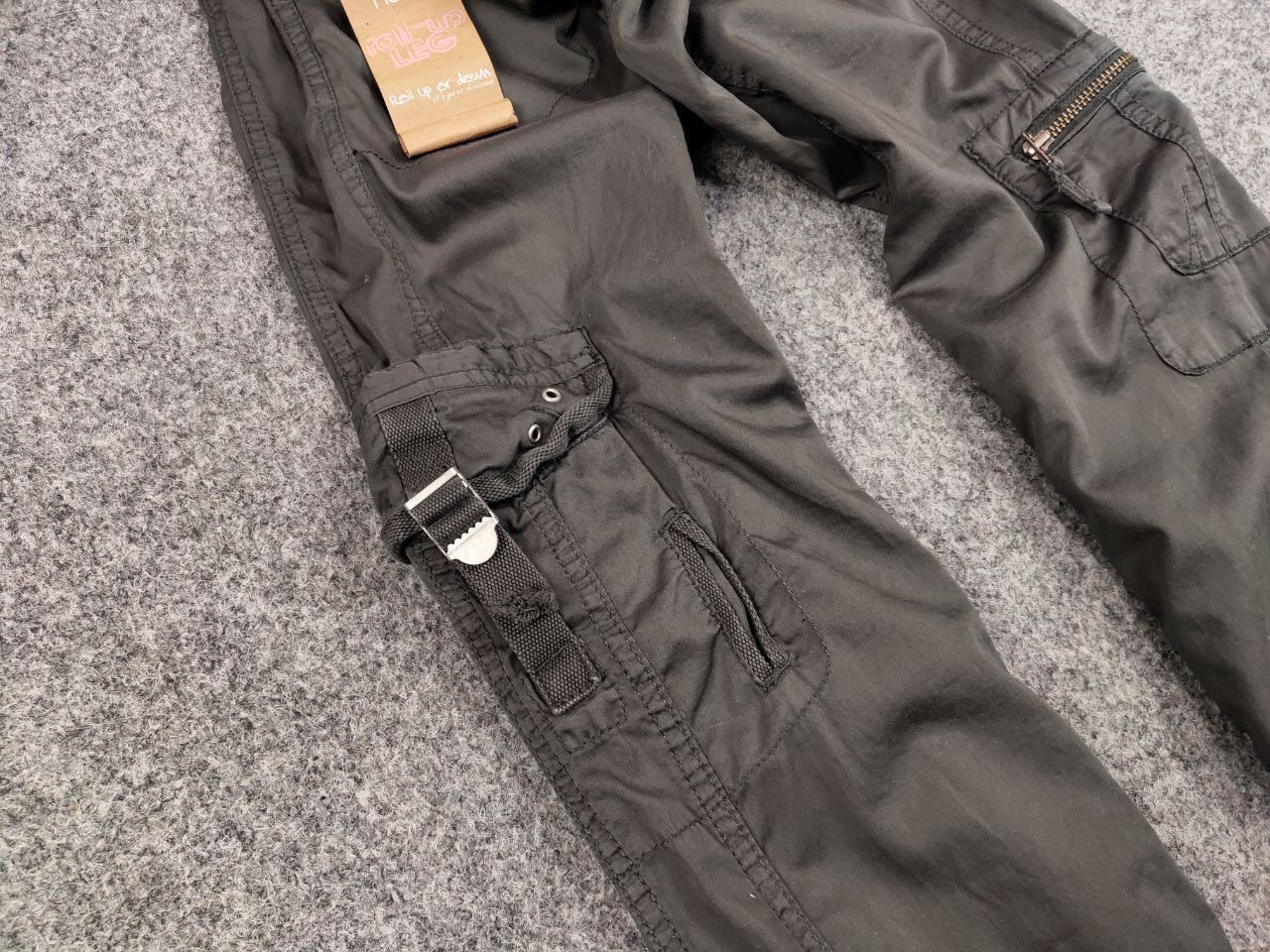 Japanese Brand Vintage 90's Japanese Baggy Multi Pocket Cargo pants Womens Size 34" / US 12 / IT 48 - 8 Thumbnail