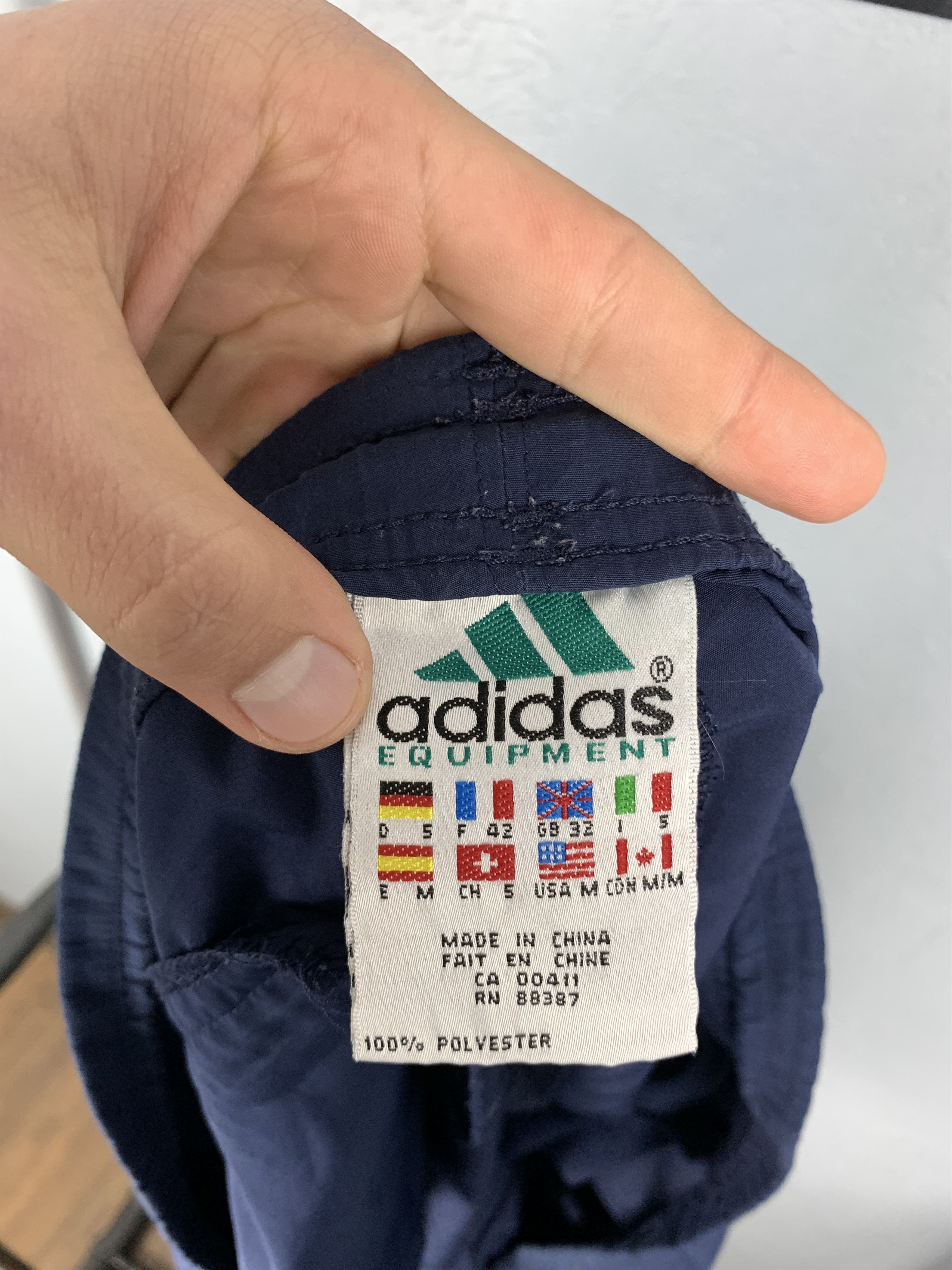 Adidas Adidas Equipment Vintage Mens Shorts Size US 32 / EU 48 - 6 Thumbnail