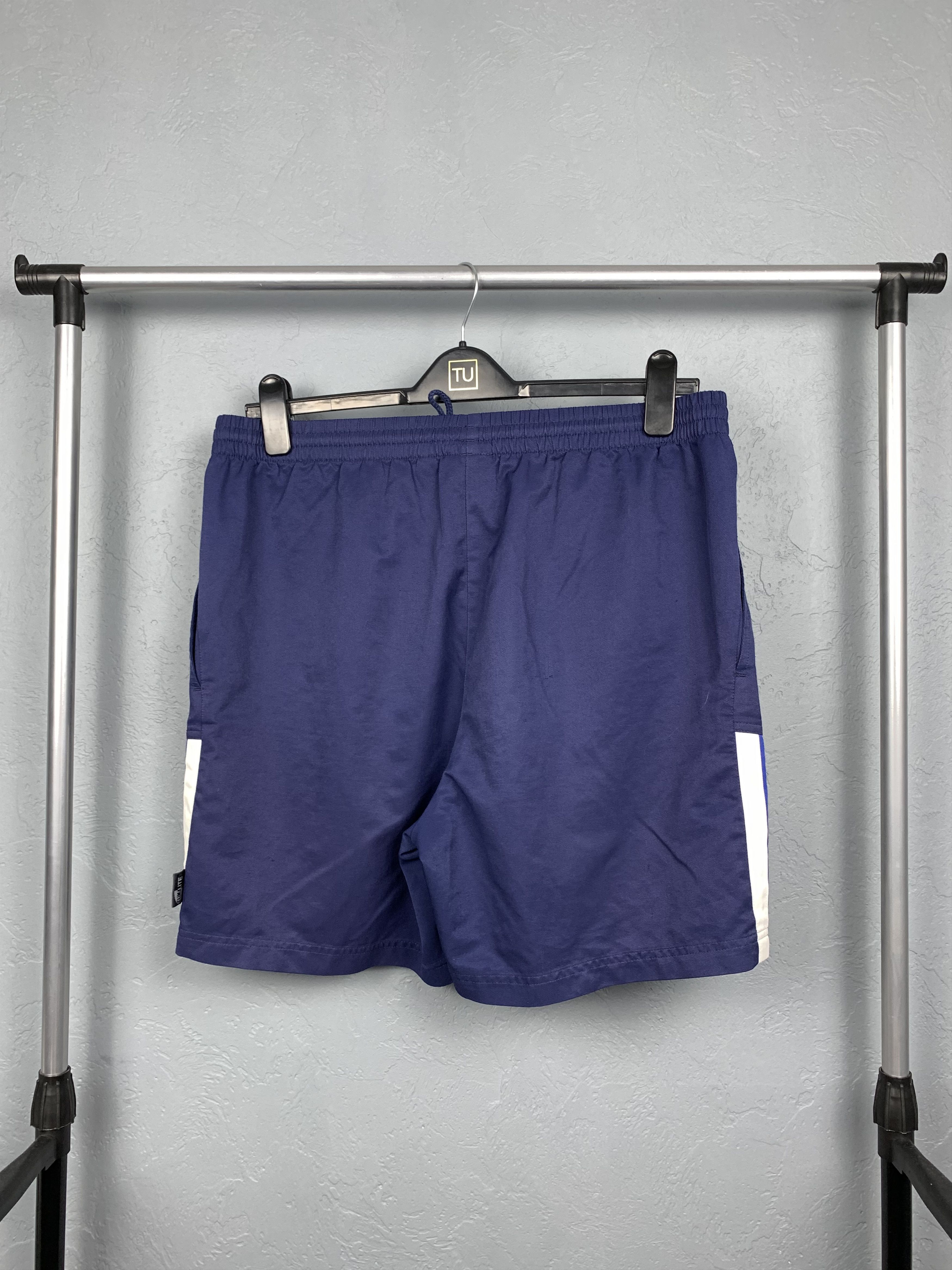 Adidas Adidas 90s Vintage Mens Shorts Size US 34 / EU 50 - 5 Thumbnail