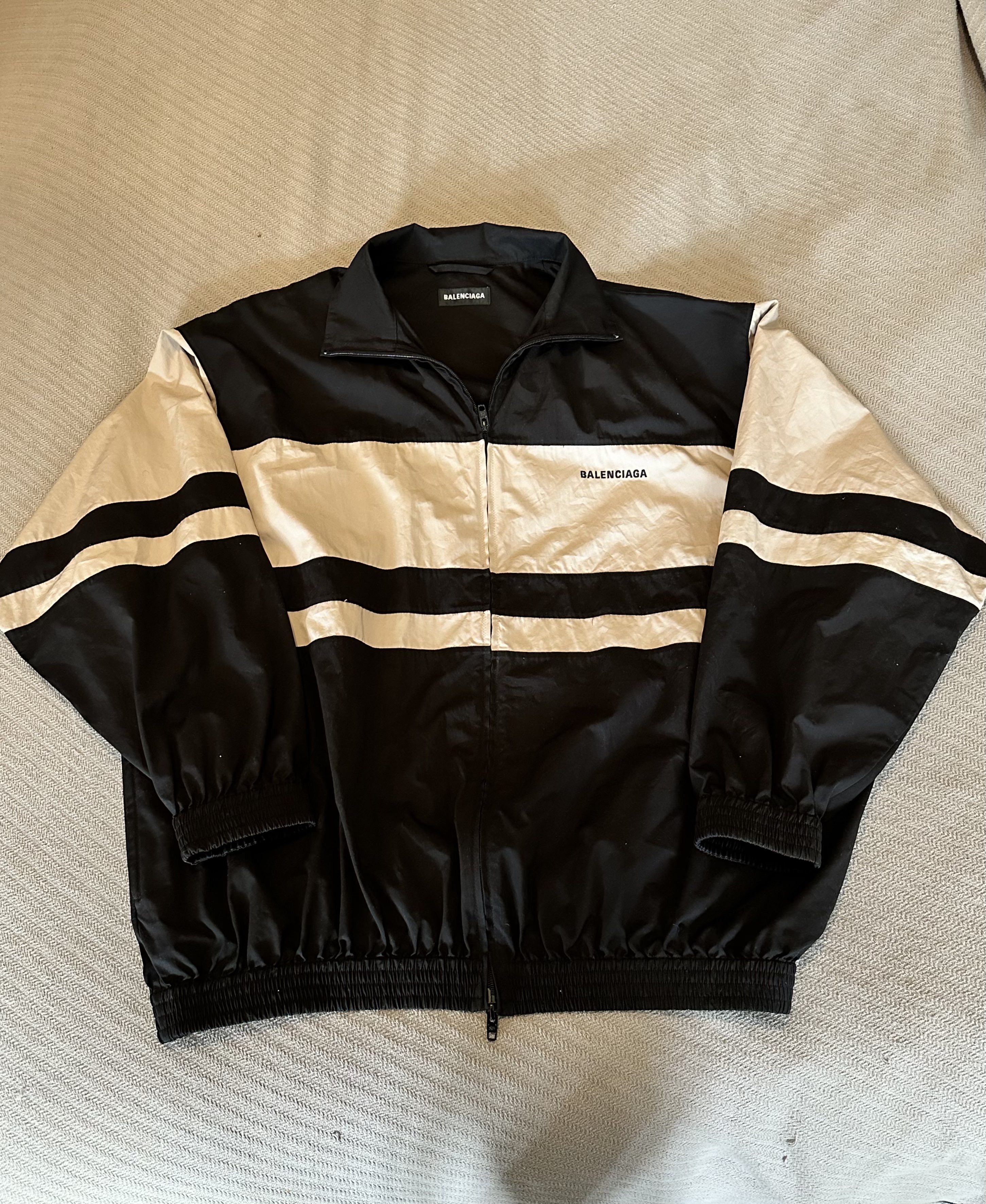 Image of Balenciaga Contrast Stripe Zip Up Jacket in Black, Men's (Size XL)