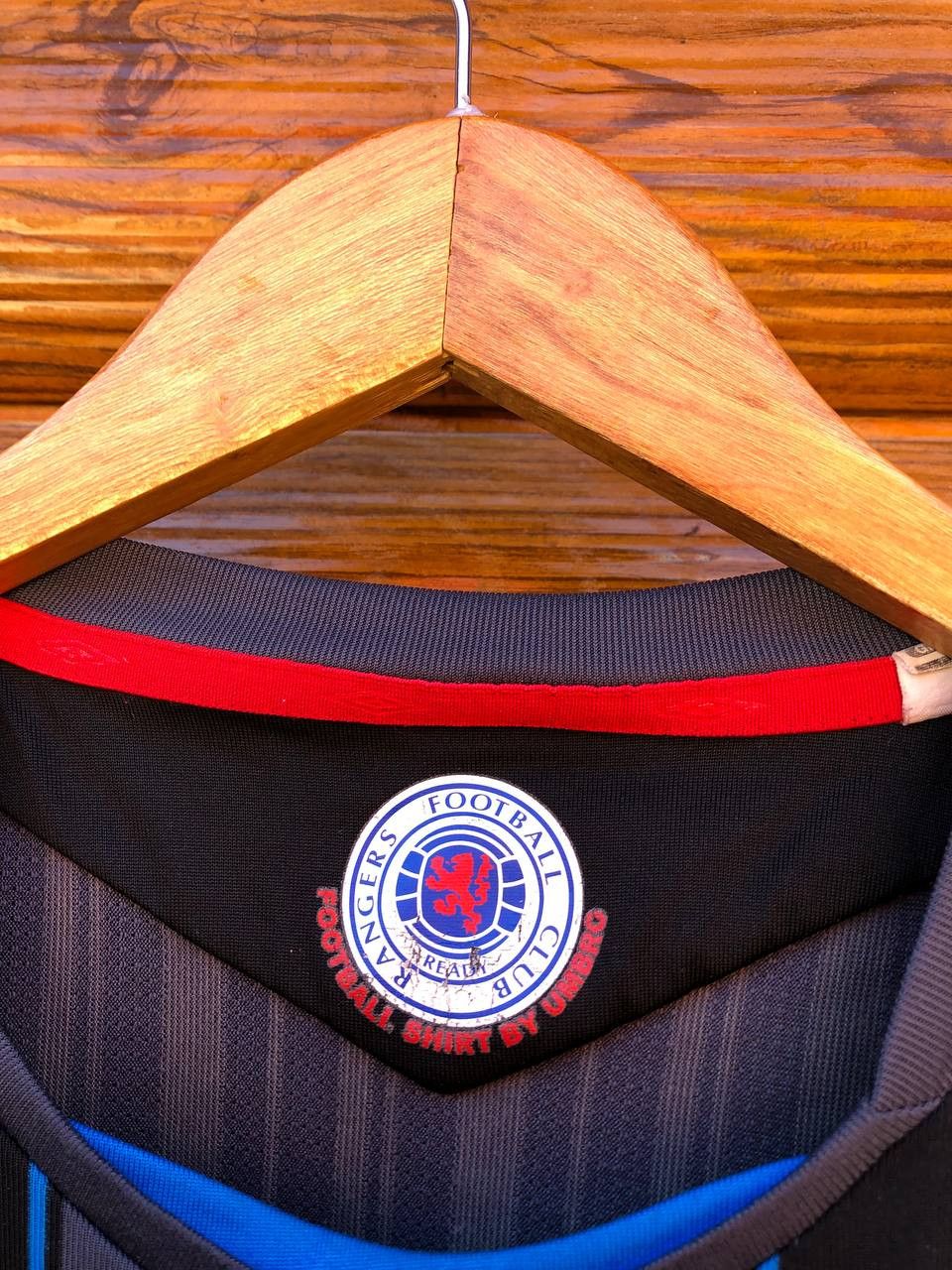 Umbro GLASGOW RANGERS HOME SHIRT FOOTBALL SOCCER JERSEY UMBRO Size US XL / EU 56 / 4 - 5 Thumbnail