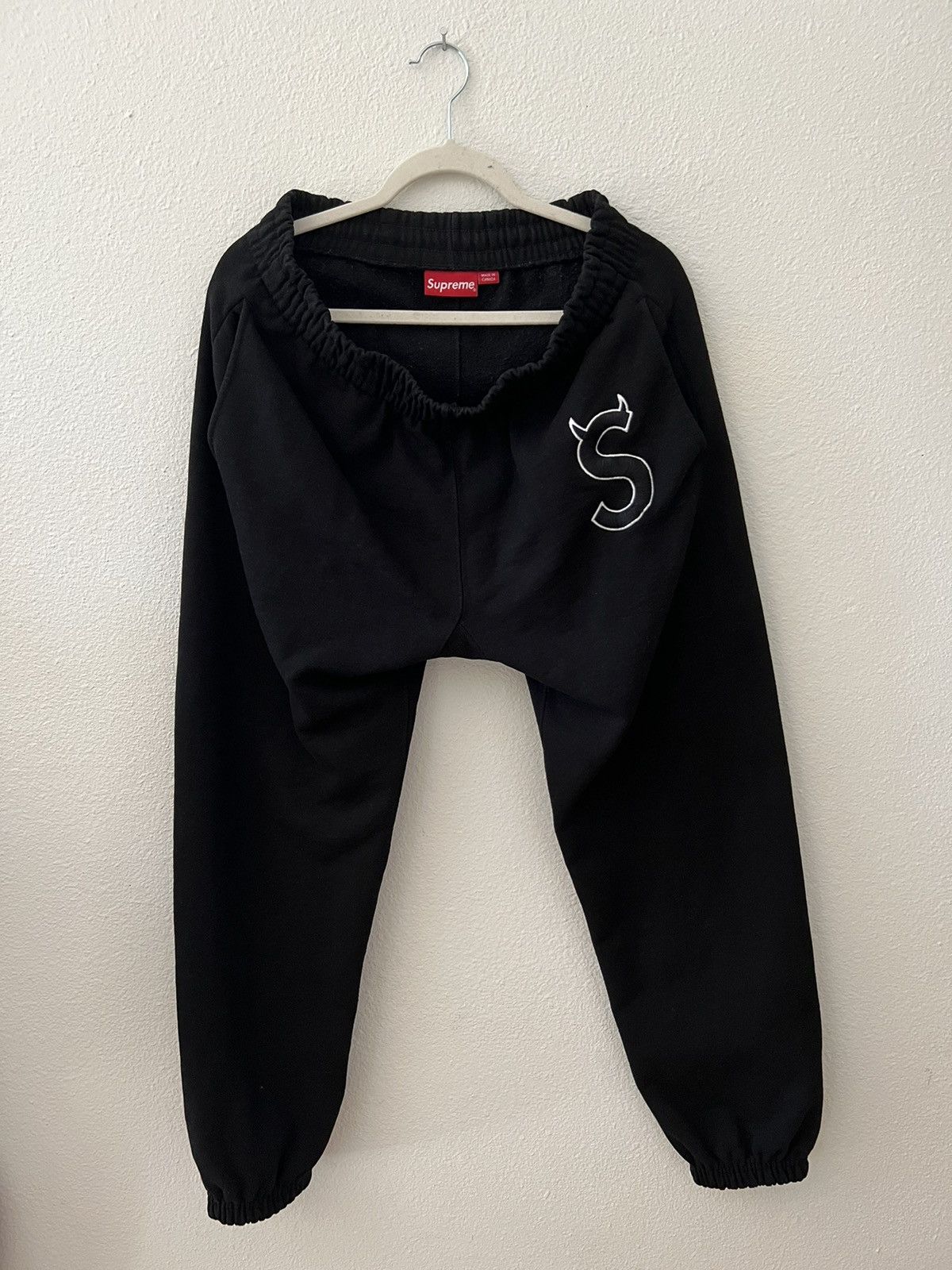 Supreme cheap champion joggers