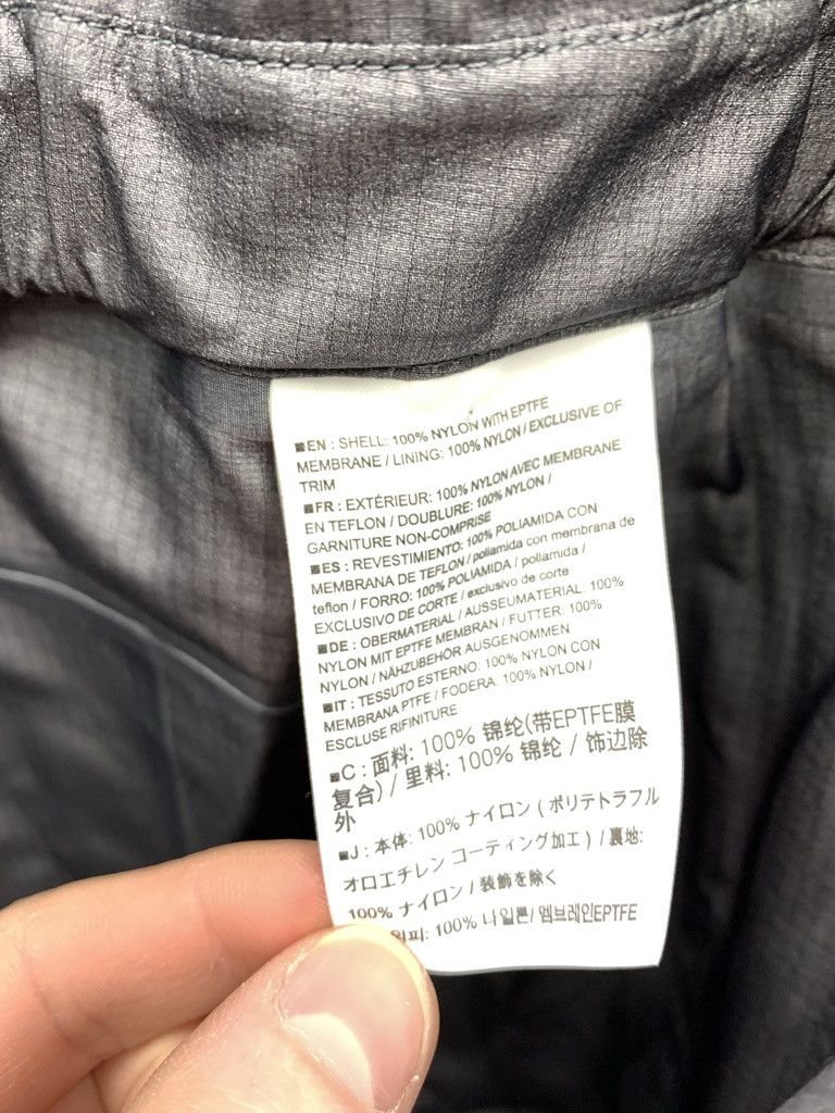 Arc'teryx ARCTERYX Beta SV Bib Black Gore Tex Pro Ski Snowboard Pant Size L / US 10 / IT 46 - 13 Thumbnail