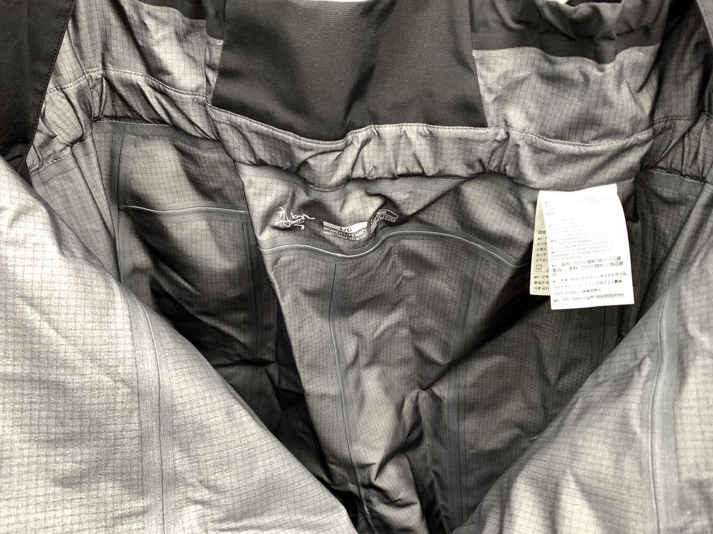 Arc'teryx ARCTERYX Beta SV Bib Black Gore Tex Pro Ski Snowboard Pant Size L / US 10 / IT 46 - 12 Thumbnail