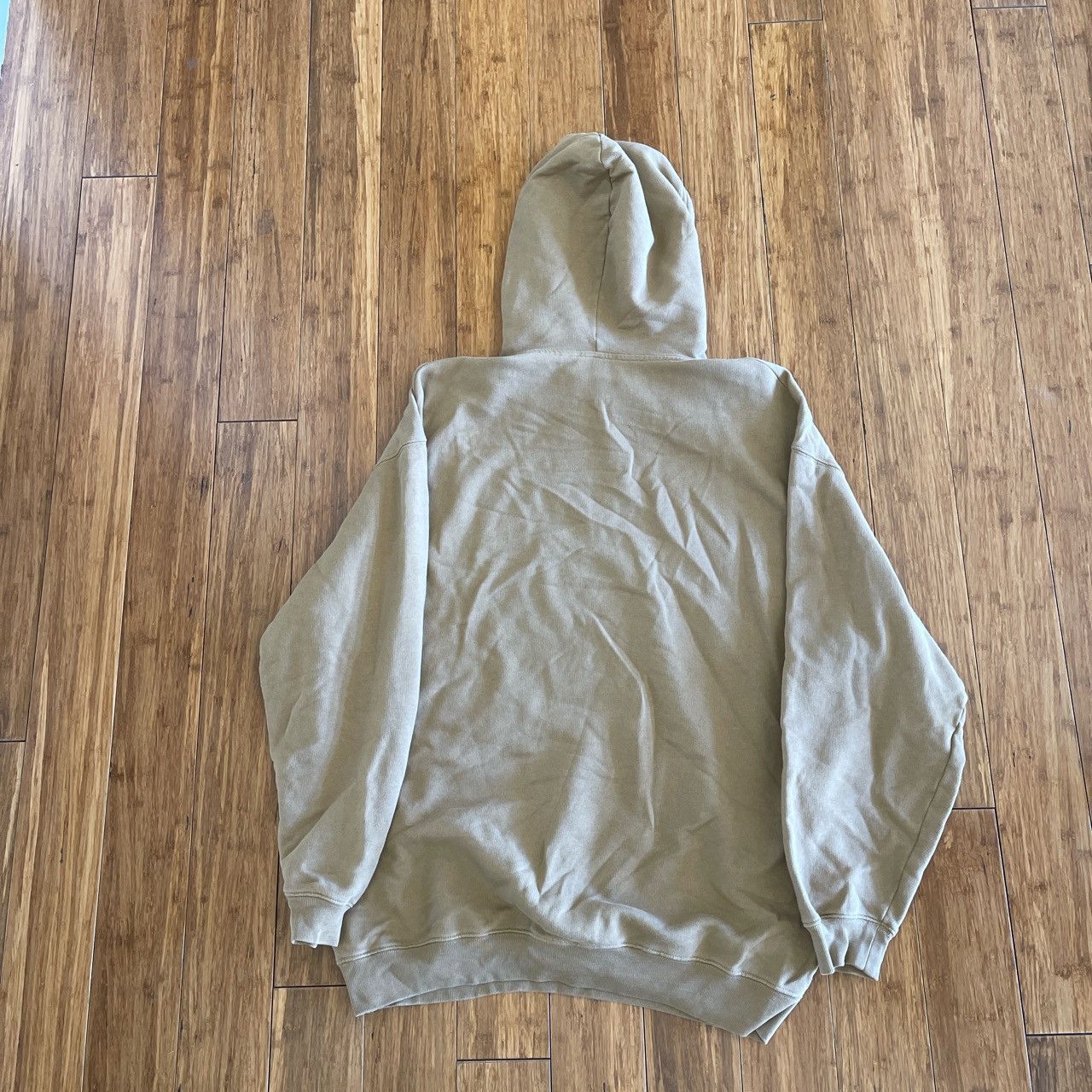 Balenciaga Balenciaga Beige Crest Hoodie Size US S / EU 44-46 / 1 - 2 Thumbnail