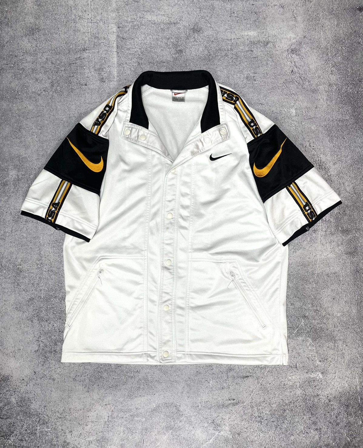 Nike × Vintage Vintage 90’s Nike Jersey USA Logo Oversize M - L Size US M / EU 48-50 / 2 - 1 Thumbnail