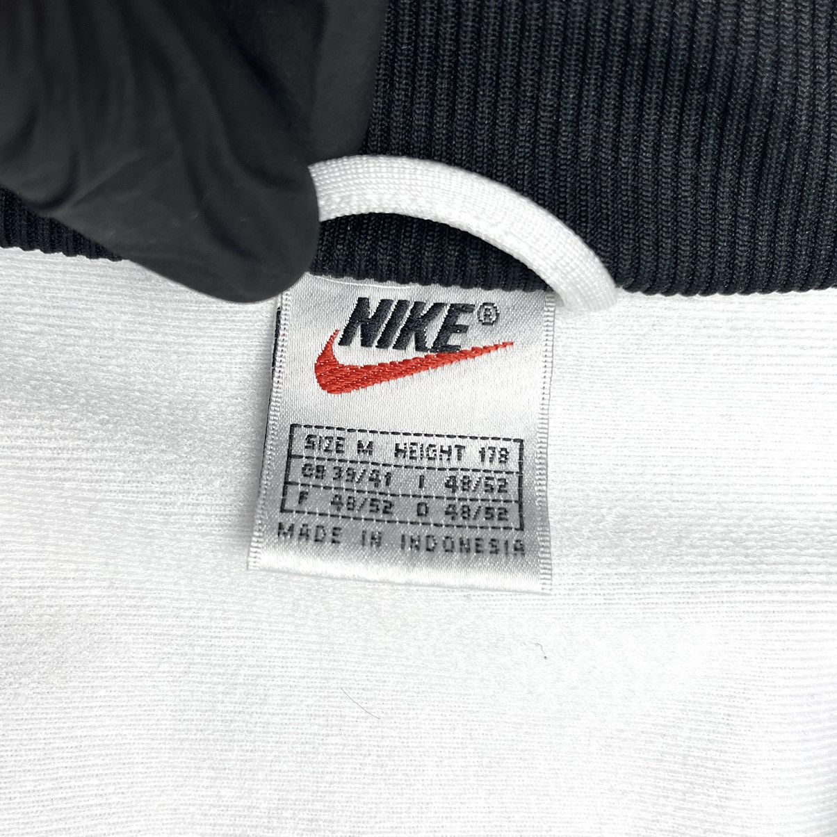 Nike × Vintage Vintage 90’s Nike Jersey USA Logo Oversize M - L Size US M / EU 48-50 / 2 - 7 Thumbnail