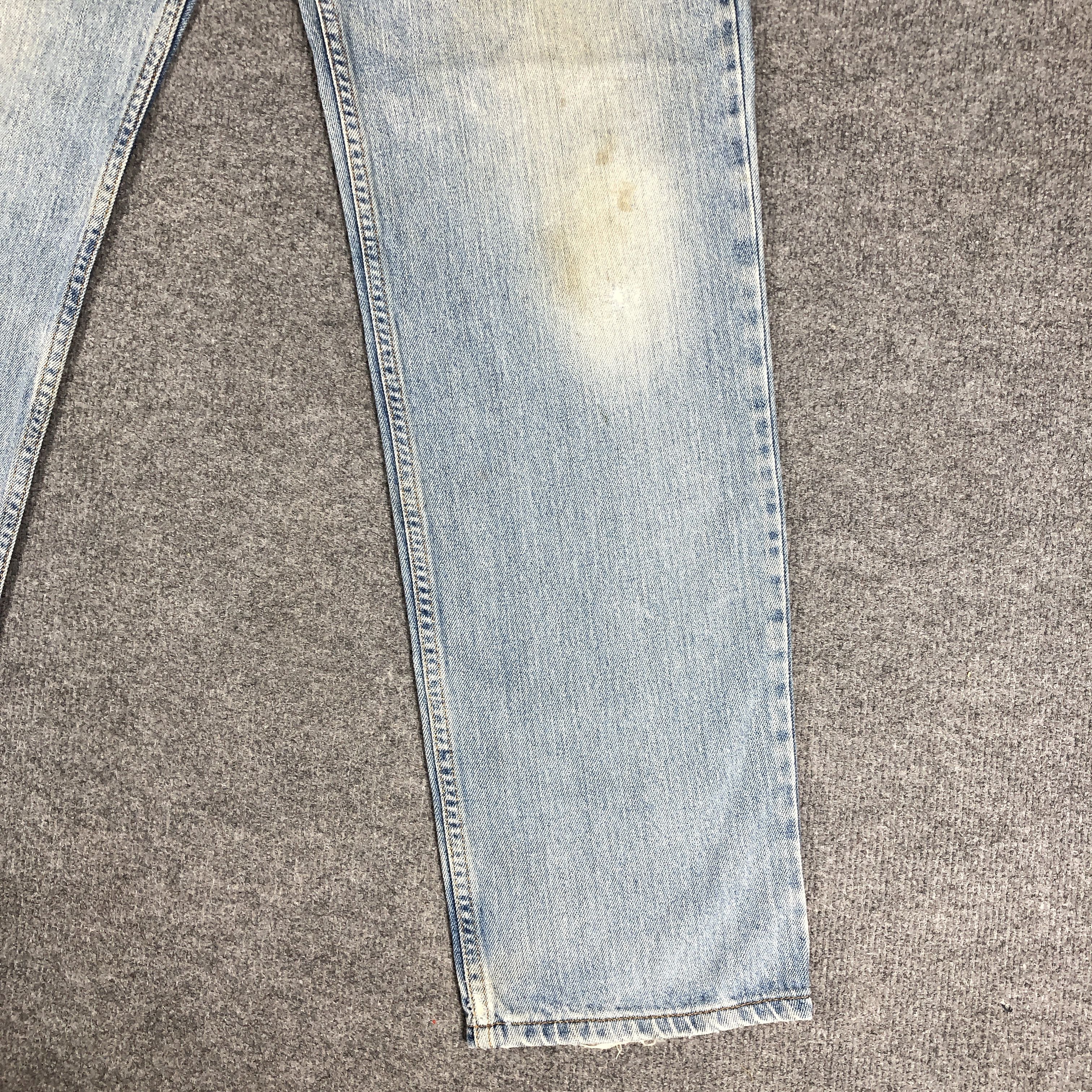 Levi's Vintage Y2K Levi's 550 Relaxed Fit Dirty Faded Blue Jean Size US 30 / EU 46 - 9 Thumbnail
