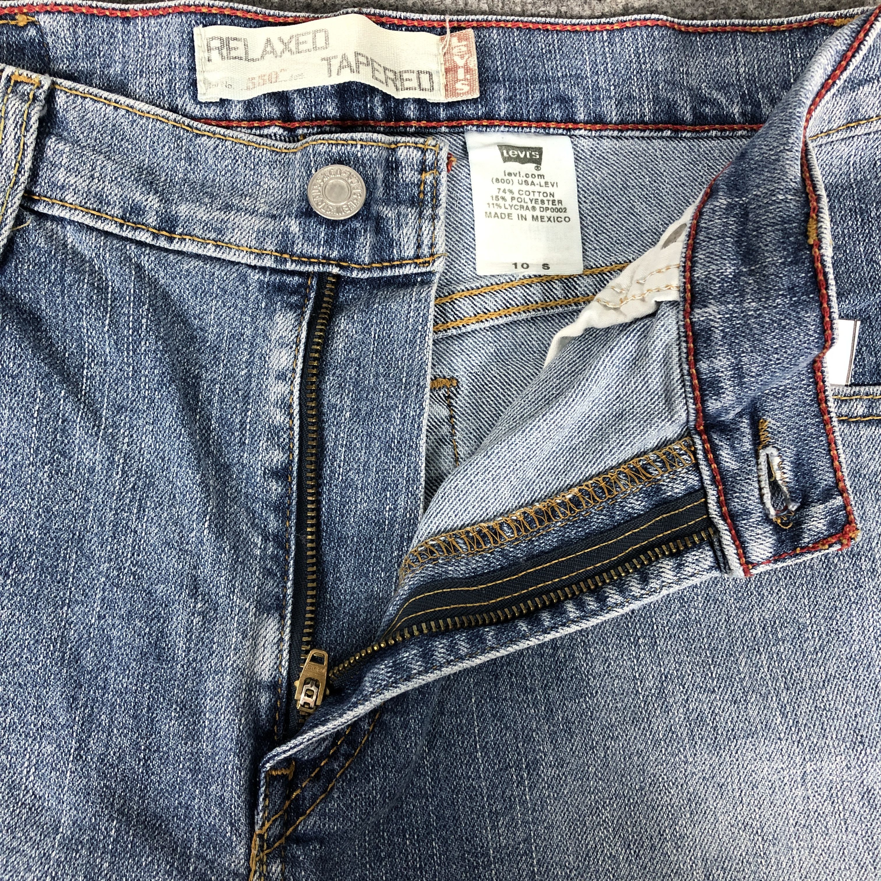 Levi's Levi's Lot 550 Relaxed Tapered Faded Blue Jean Size US 31 - 11 Thumbnail