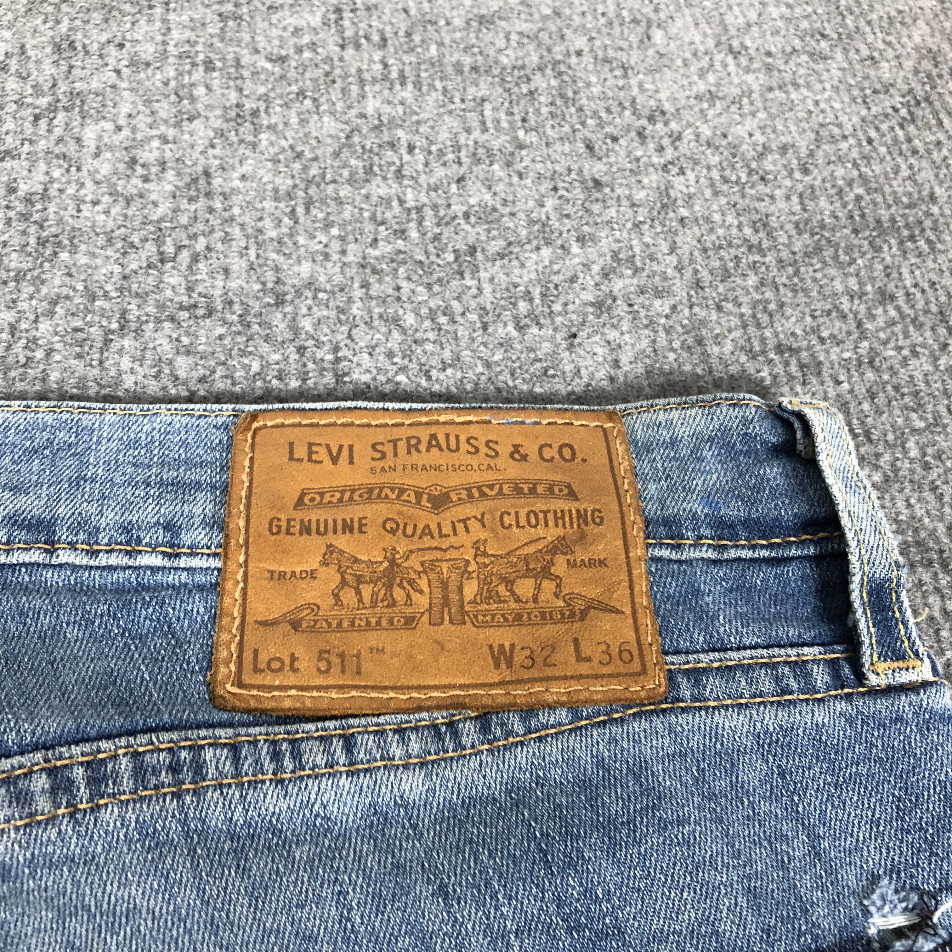 Levi's × Vintage Levi's Lot 511 Slim Fit Big E Faded Blue Denim Jean Size US 32 / EU 48 - 14 Thumbnail