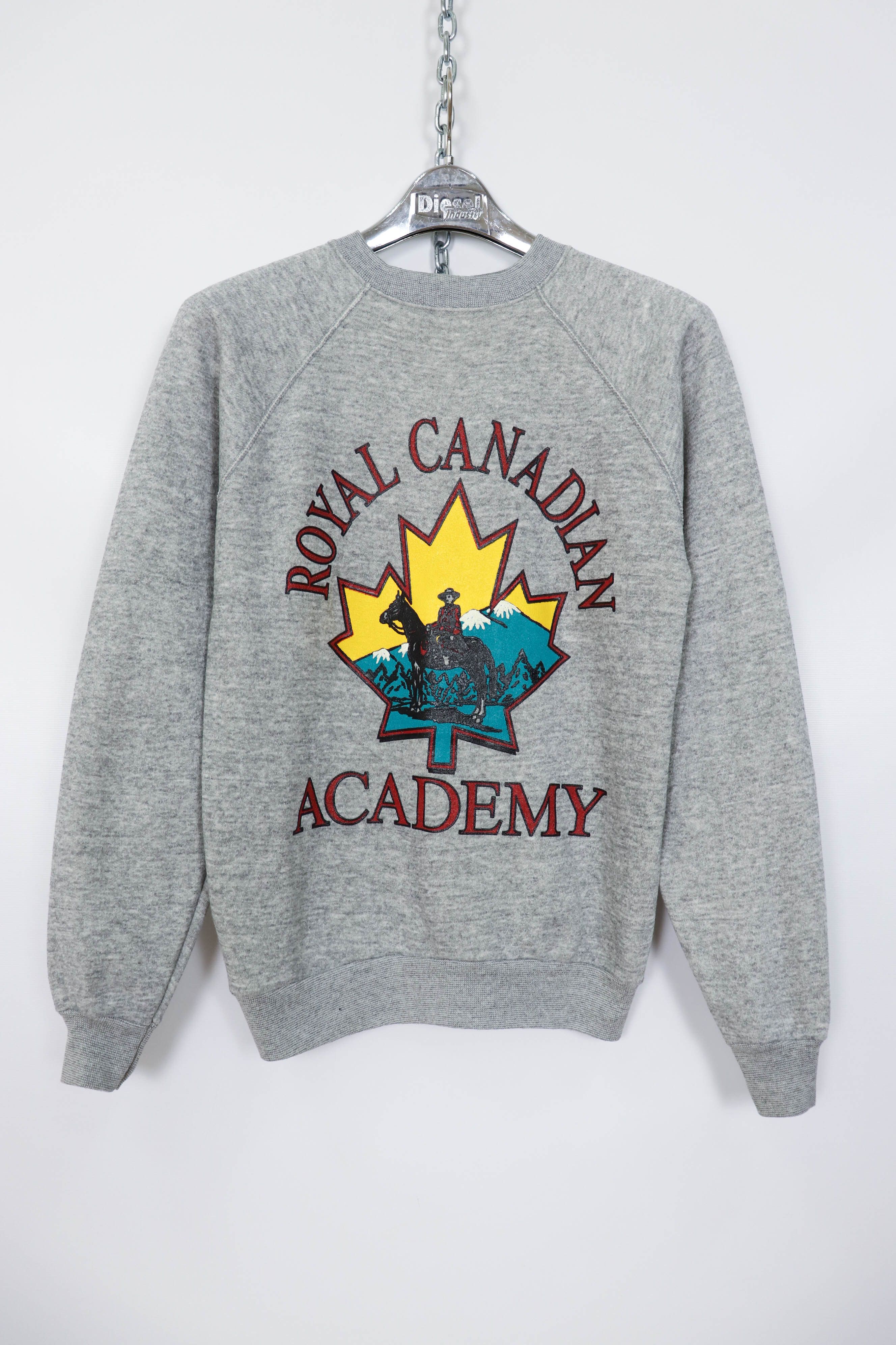 Vintage Royal Canadian Academy Vintage 90s Graphics Sweatshirt Size US S / EU 44-46 / 1 - 1 Thumbnail