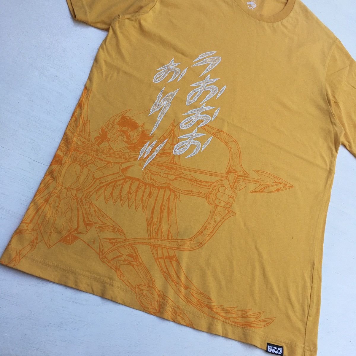 Anime × Japanese Brand × Uniqlo UNIQLO x SAINT SEIYA ANIME TEE Size US M / EU 48-50 / 2 - 5 Thumbnail