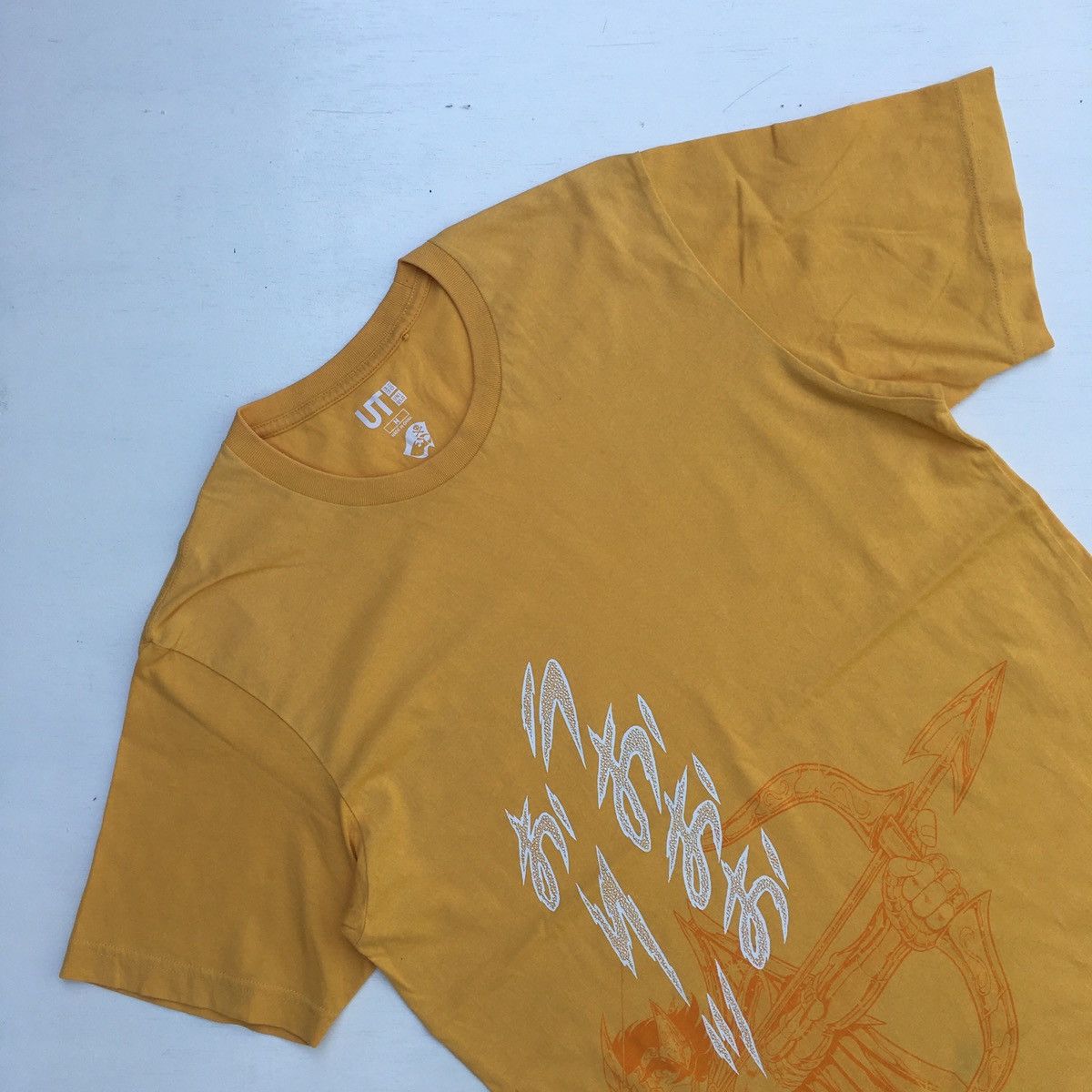 Anime × Japanese Brand × Uniqlo UNIQLO x SAINT SEIYA ANIME TEE Size US M / EU 48-50 / 2 - 6 Thumbnail