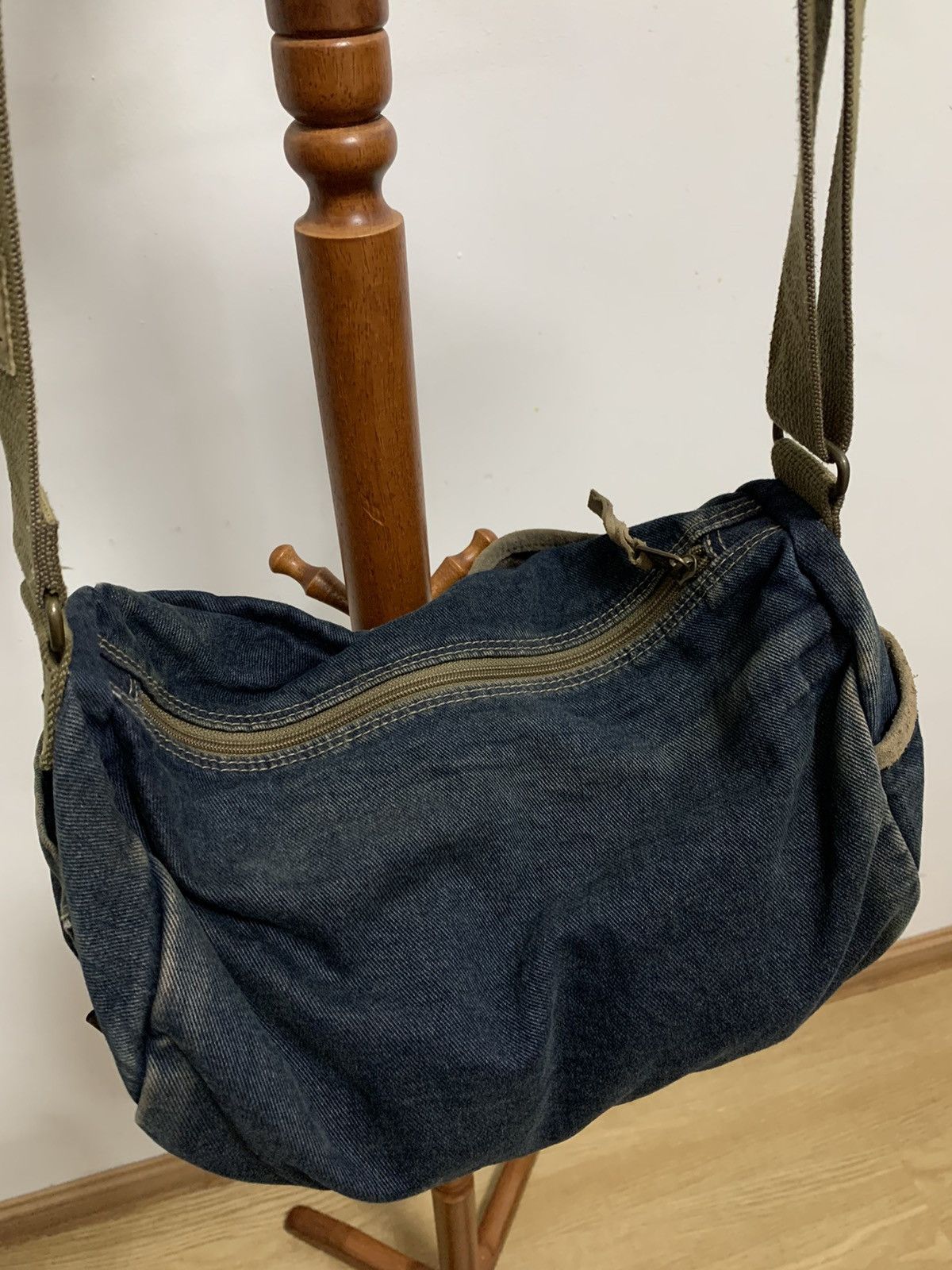 Japanese Brand Lucas Sling Duffle Medium Bag Denim Size ONE SIZE - 8 Thumbnail