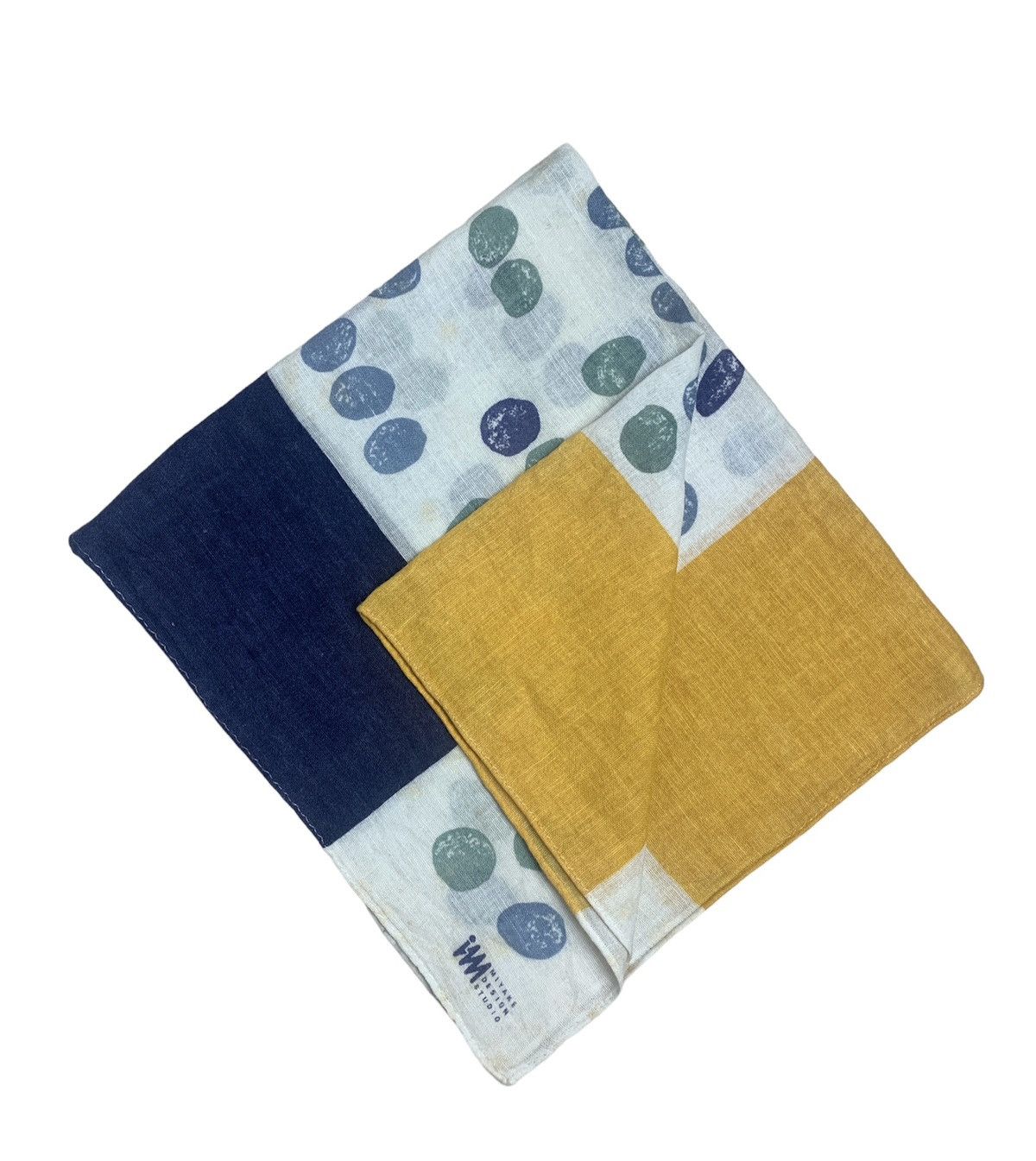 Issey Miyake Issey Miyake Handkerchief Pocketsquares Size ONE SIZE - 2 Thumbnail
