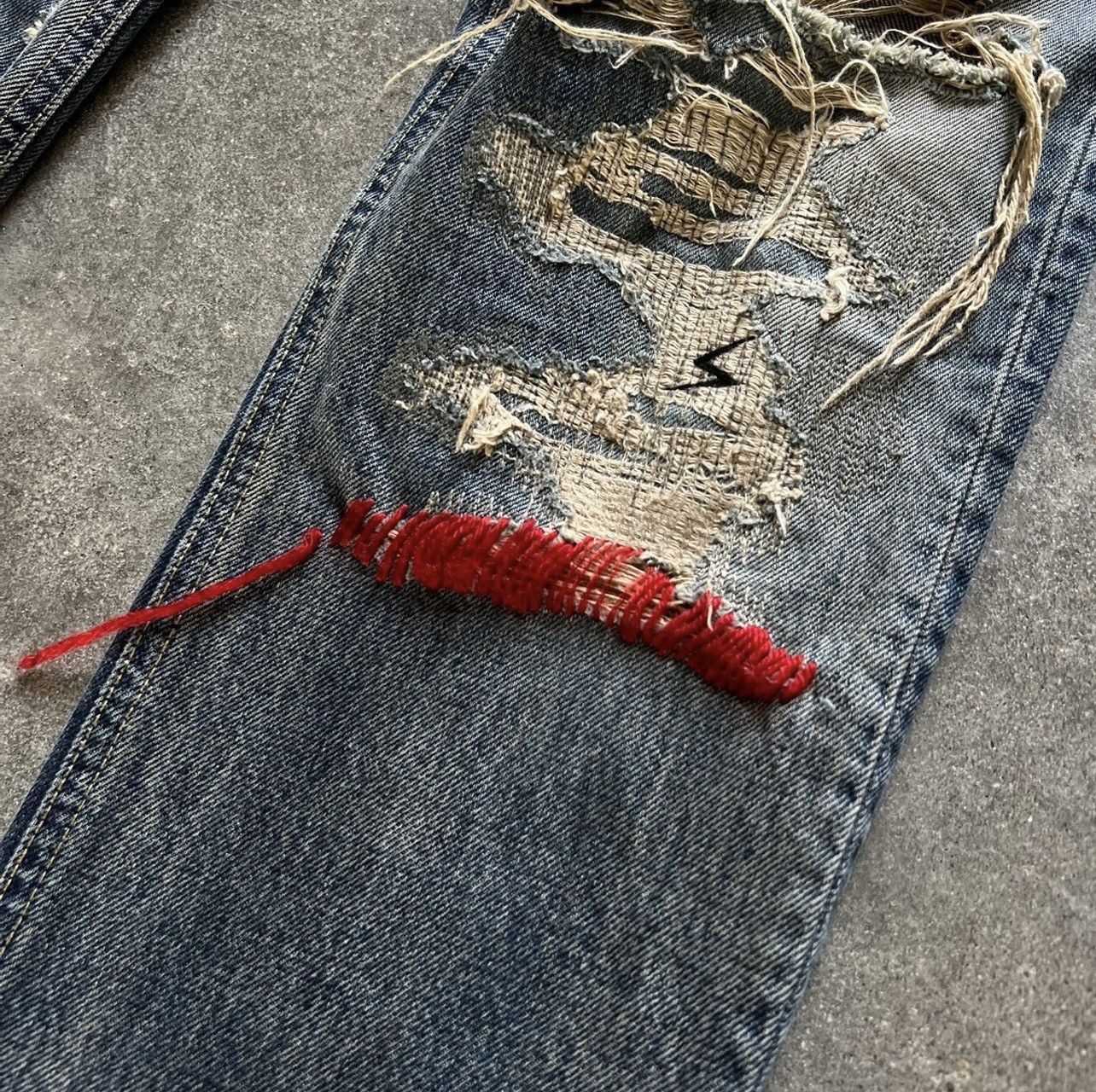 Undercover Undercover 68 FW09 Red Yarn denim Size US 29 - 2 Thumbnail