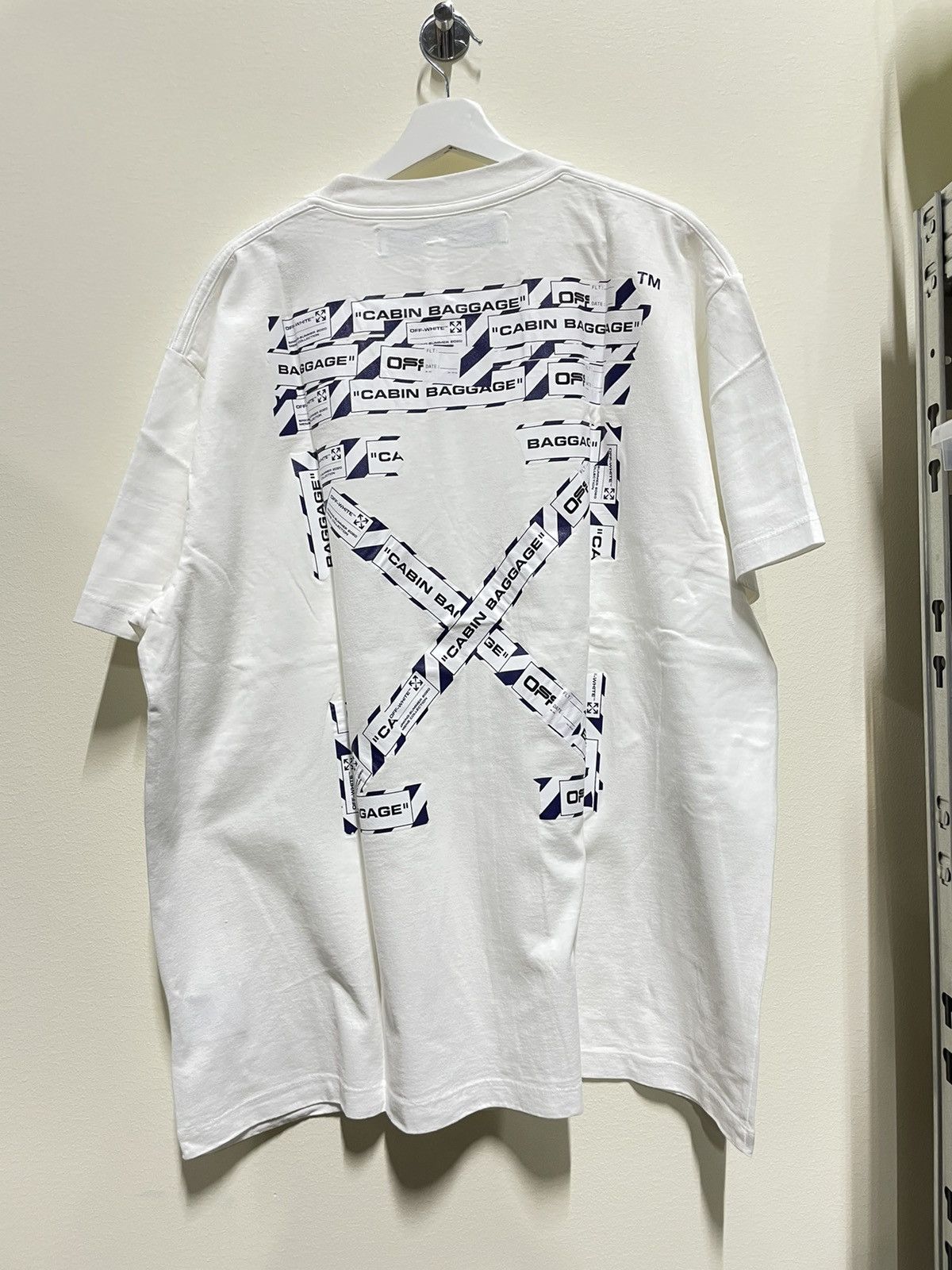 Off-White Off-White Arrow T-Shirt 600$ | Grailed