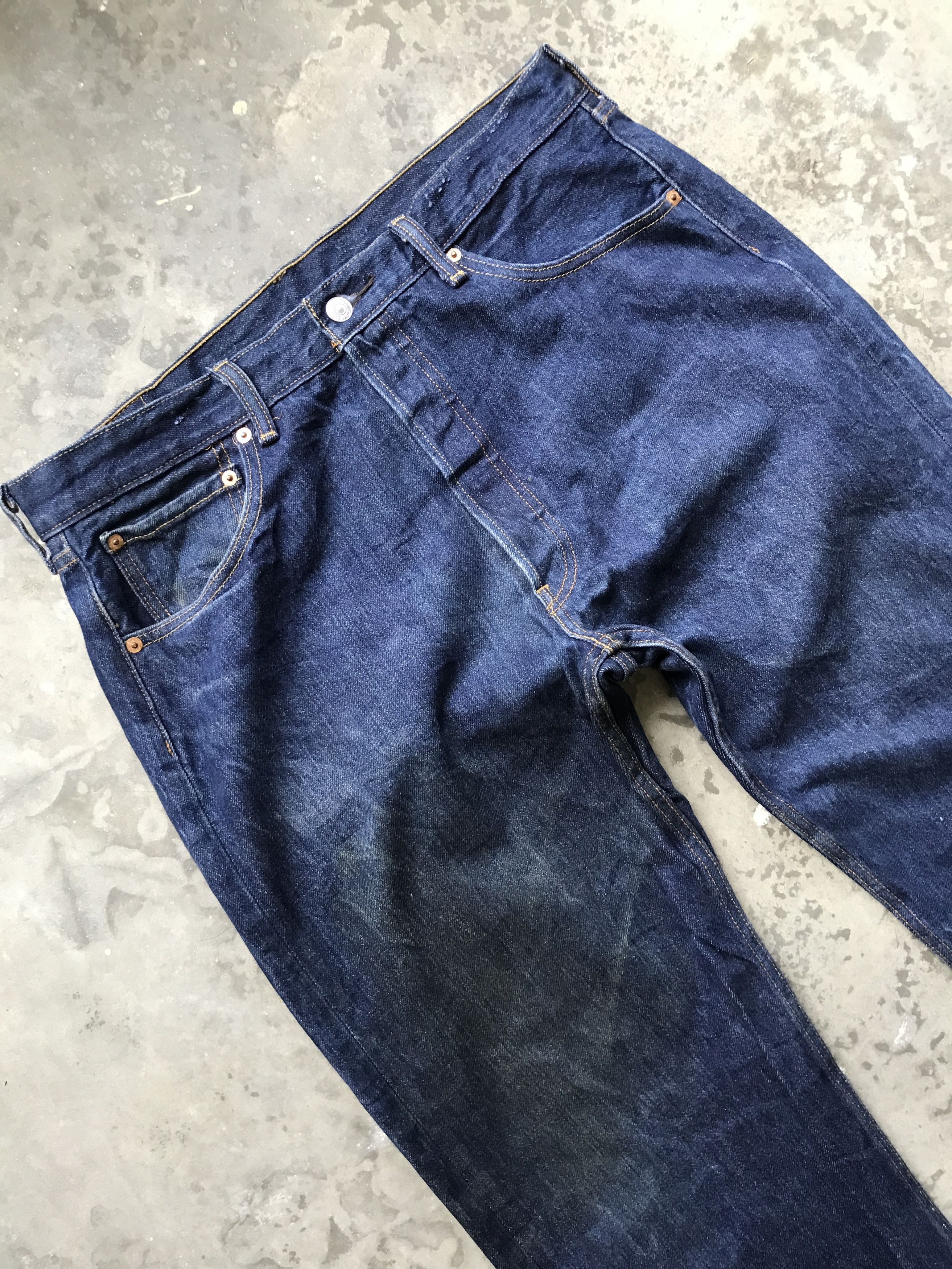 Levi's VLEV56 - Levis 501 Dark Blue Jeans Size US 35 - 3 Thumbnail