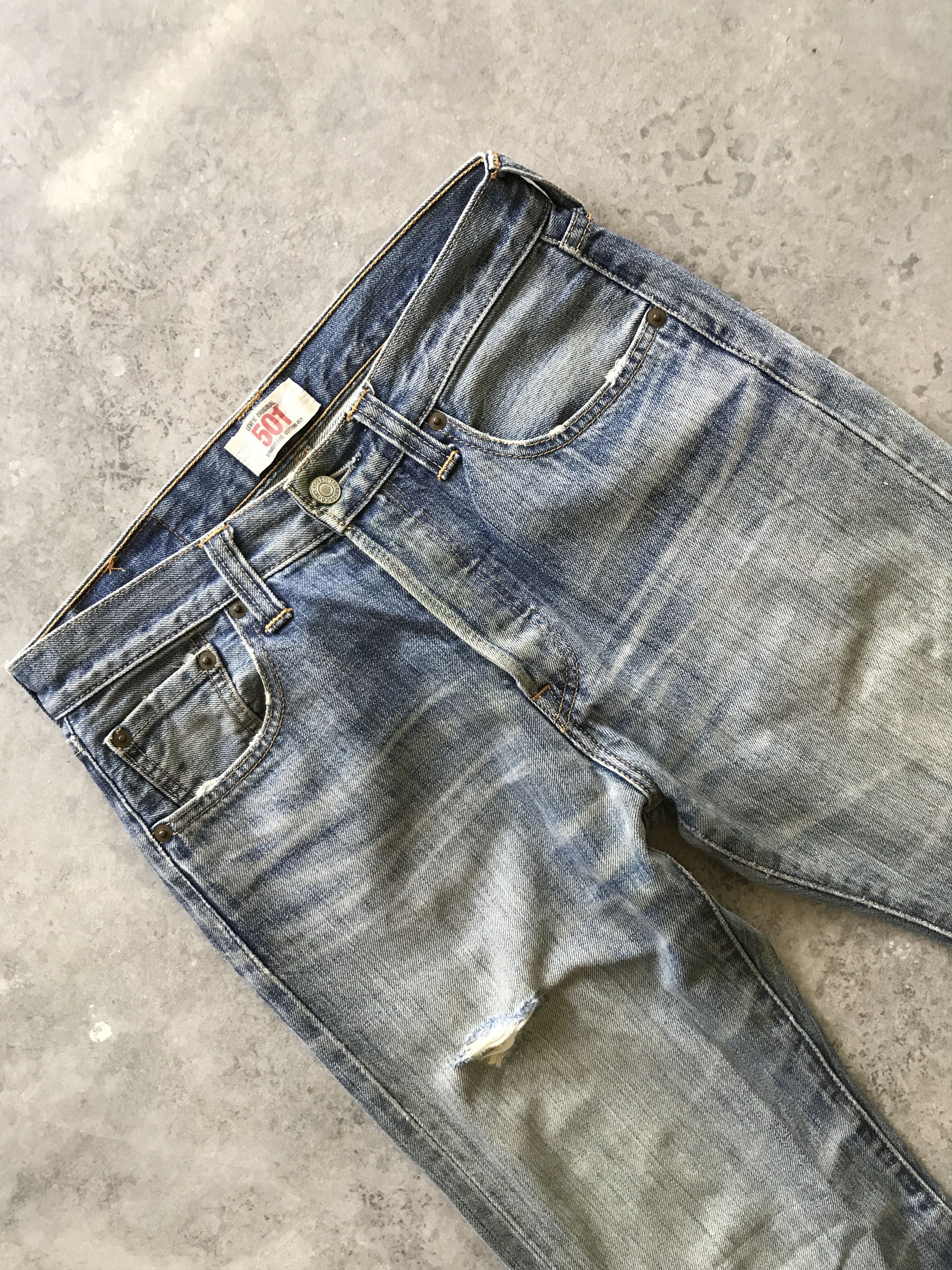 Levi's VLEV61-Levis 501 Light Distressed Nirvana Style Jeans Size US 29 - 2 Thumbnail
