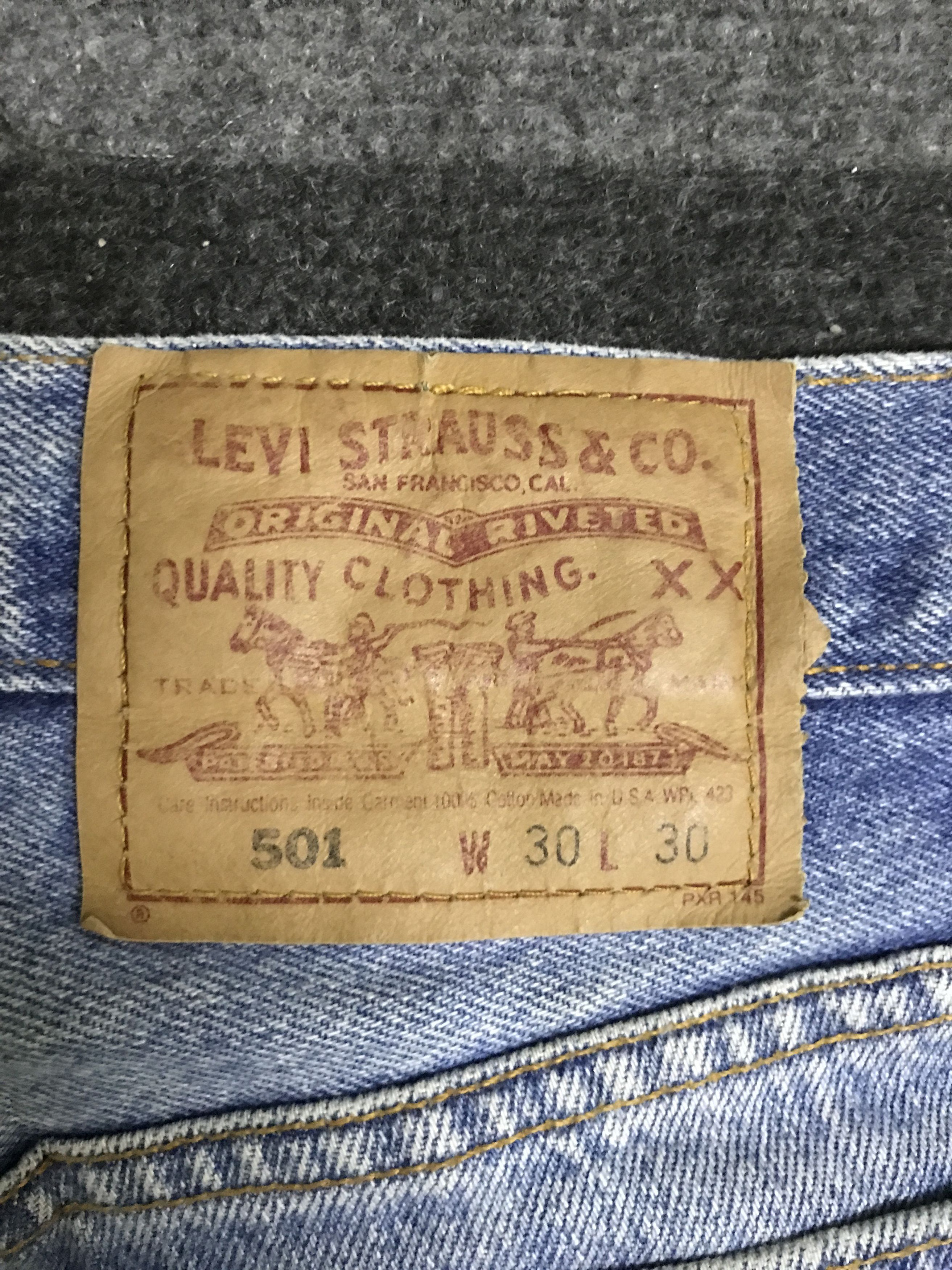 Levi's VLEV130-Vtg Levis 501 Light Wash Jeans Size US 30 / EU 46 - 13 Thumbnail