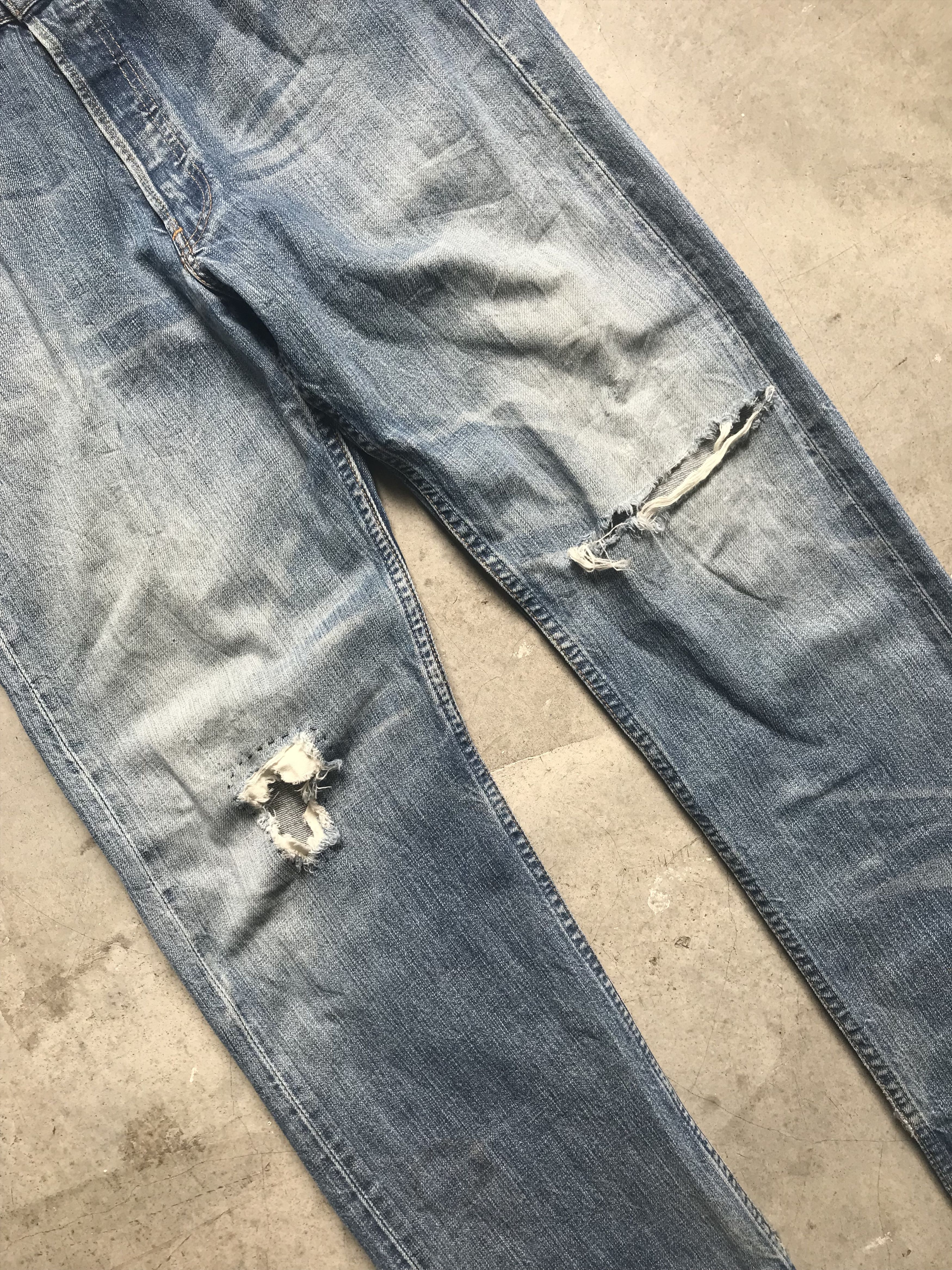 Levi's VLEV34 - Vintage Levis 501 Distressed Denim Size US 31 - 3 Thumbnail